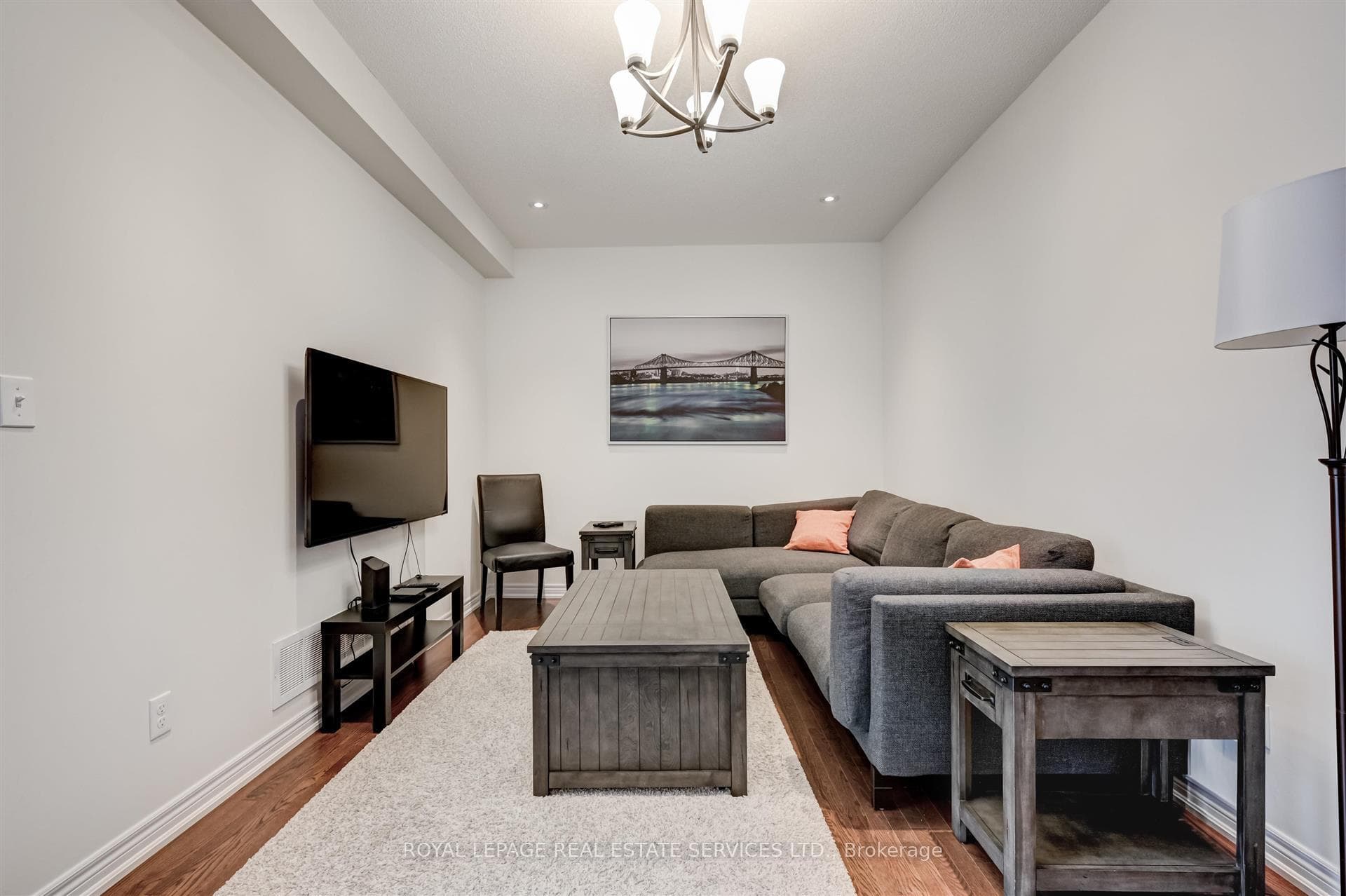 27 Erinview Terrace photo 4