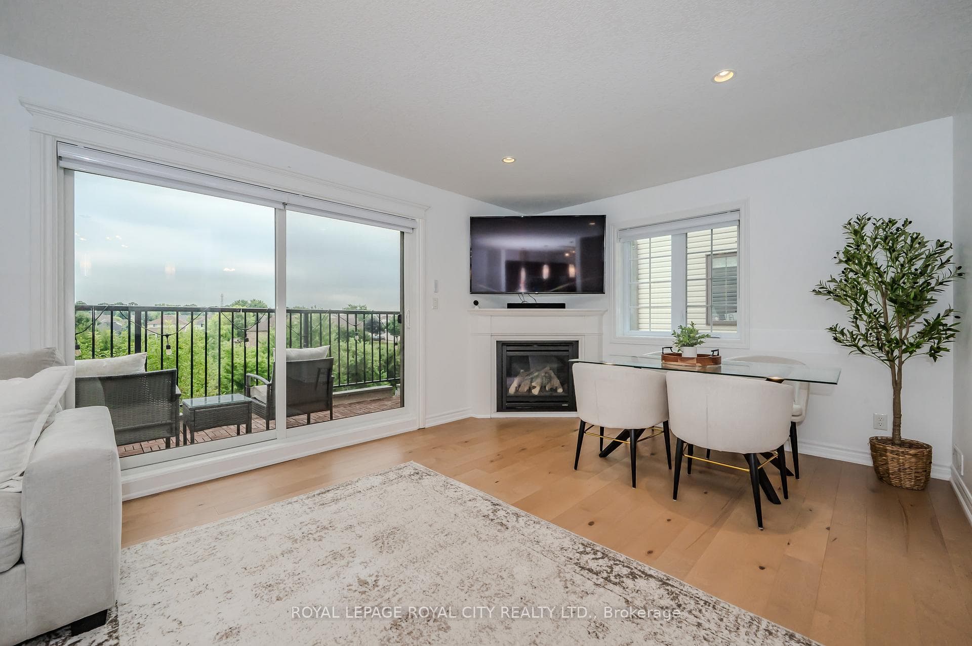 146 Downey Road Unit 22B photo 11