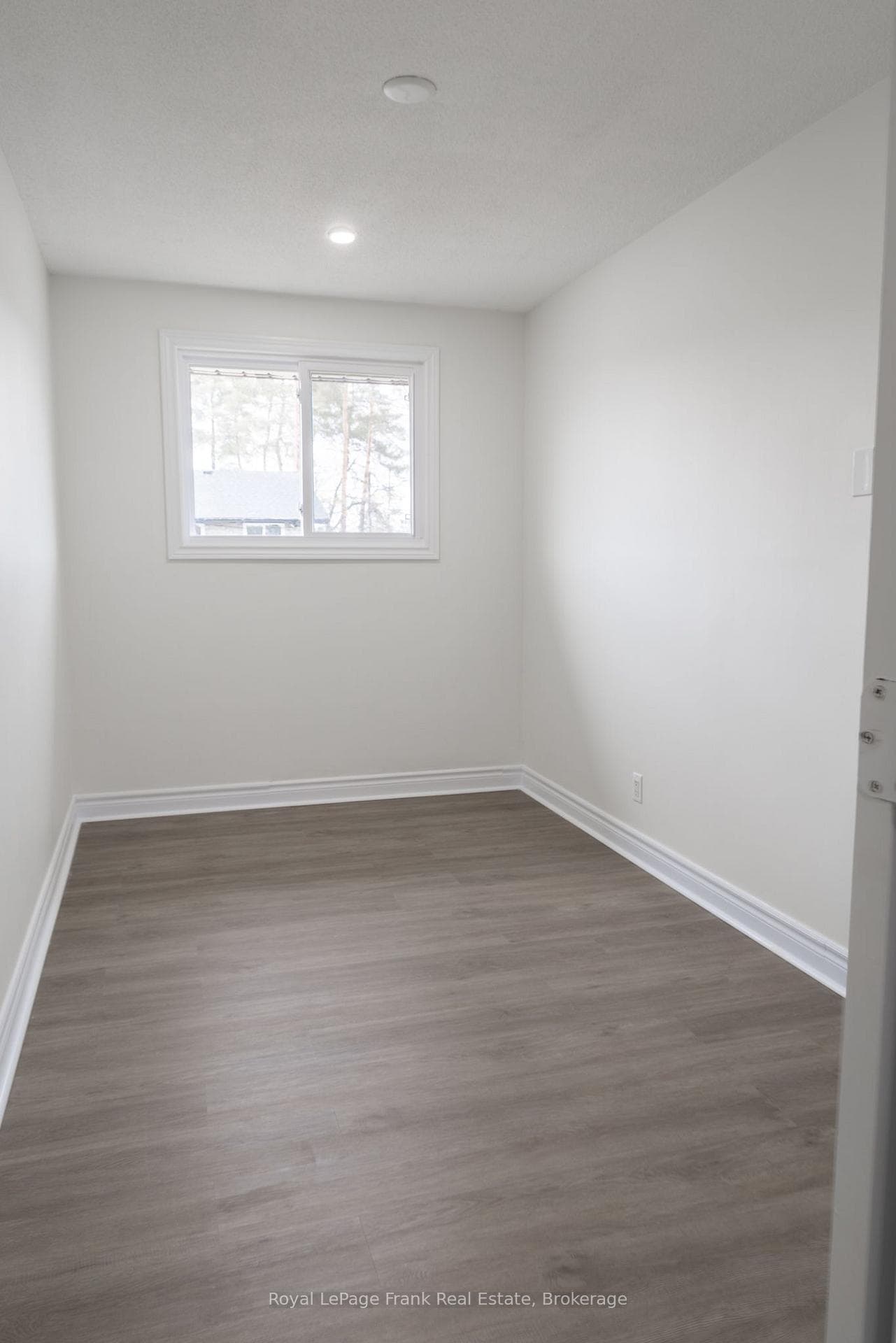 86 Mary Street Unit 2 photo 9