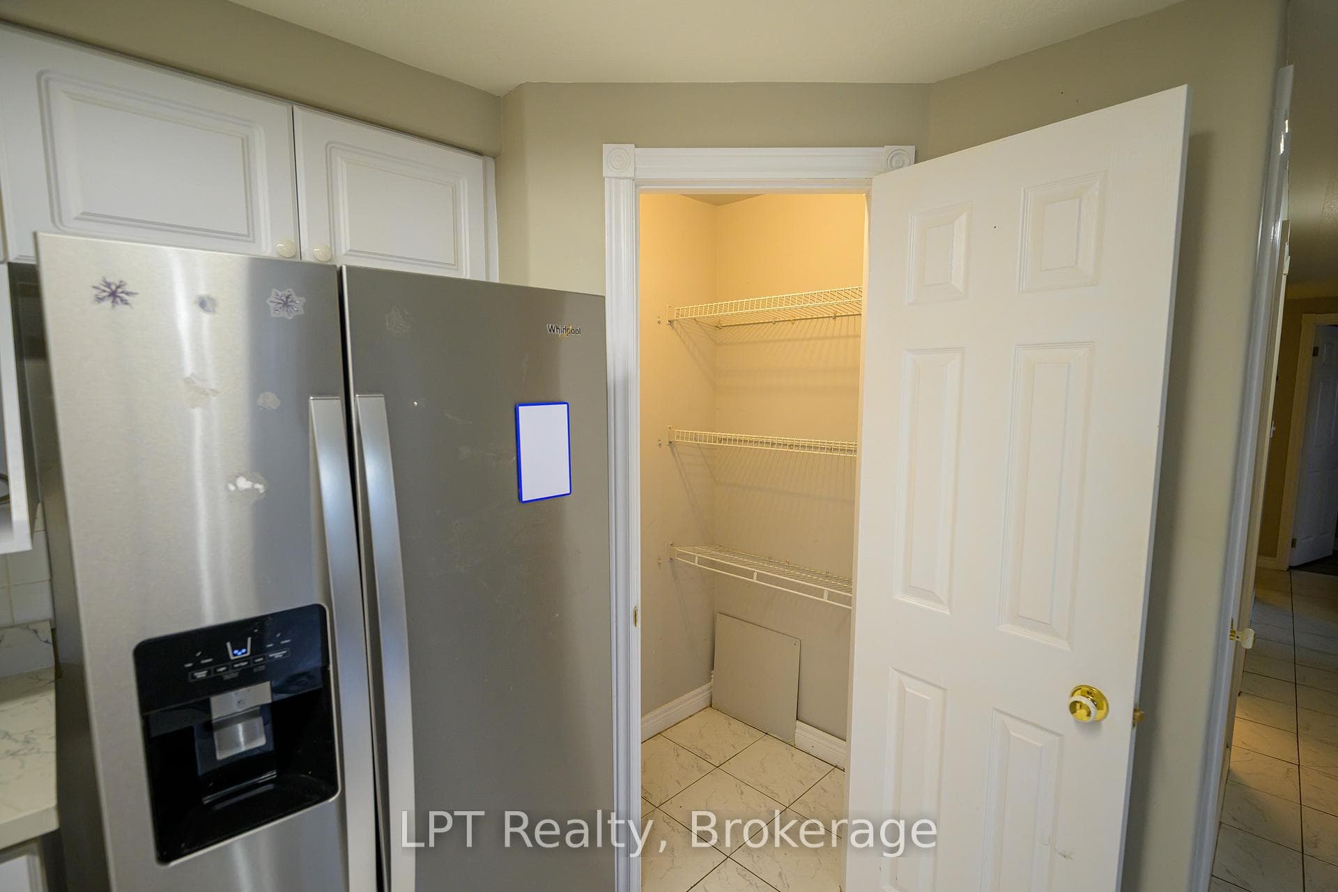 317 Queen Street Unit 103 photo 7