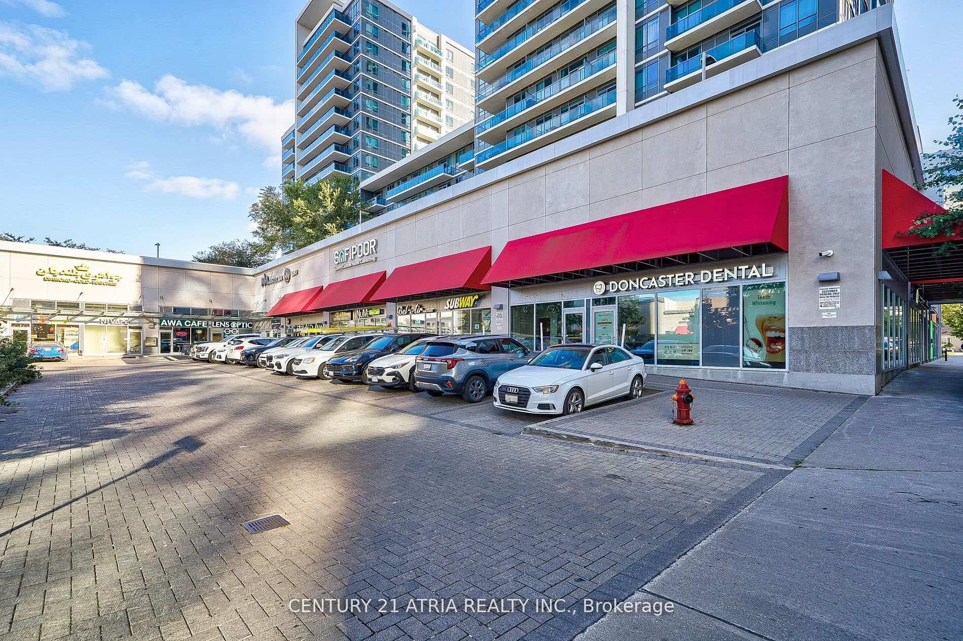 7161 Yonge Street Unit 1935 photo 2