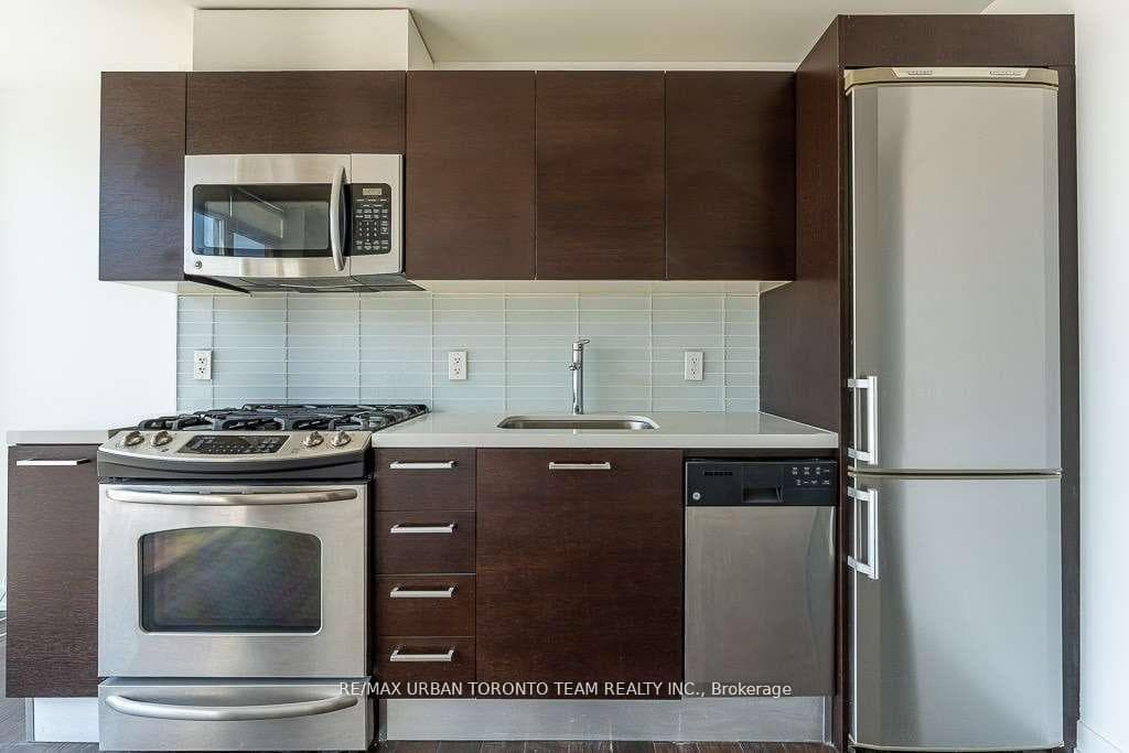 318 King Street Unit 411 photo 7