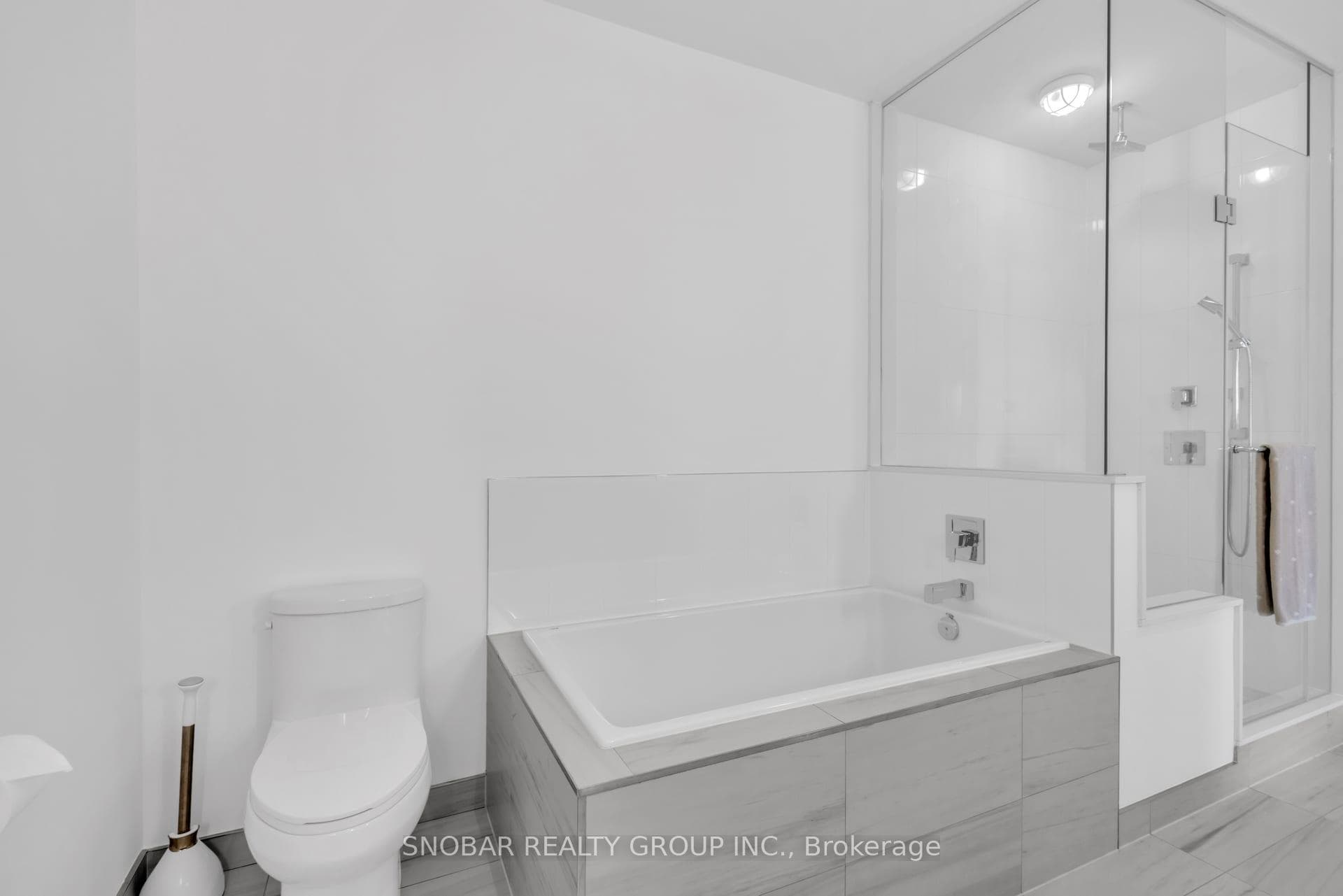 3690 Ferretti Court photo 28