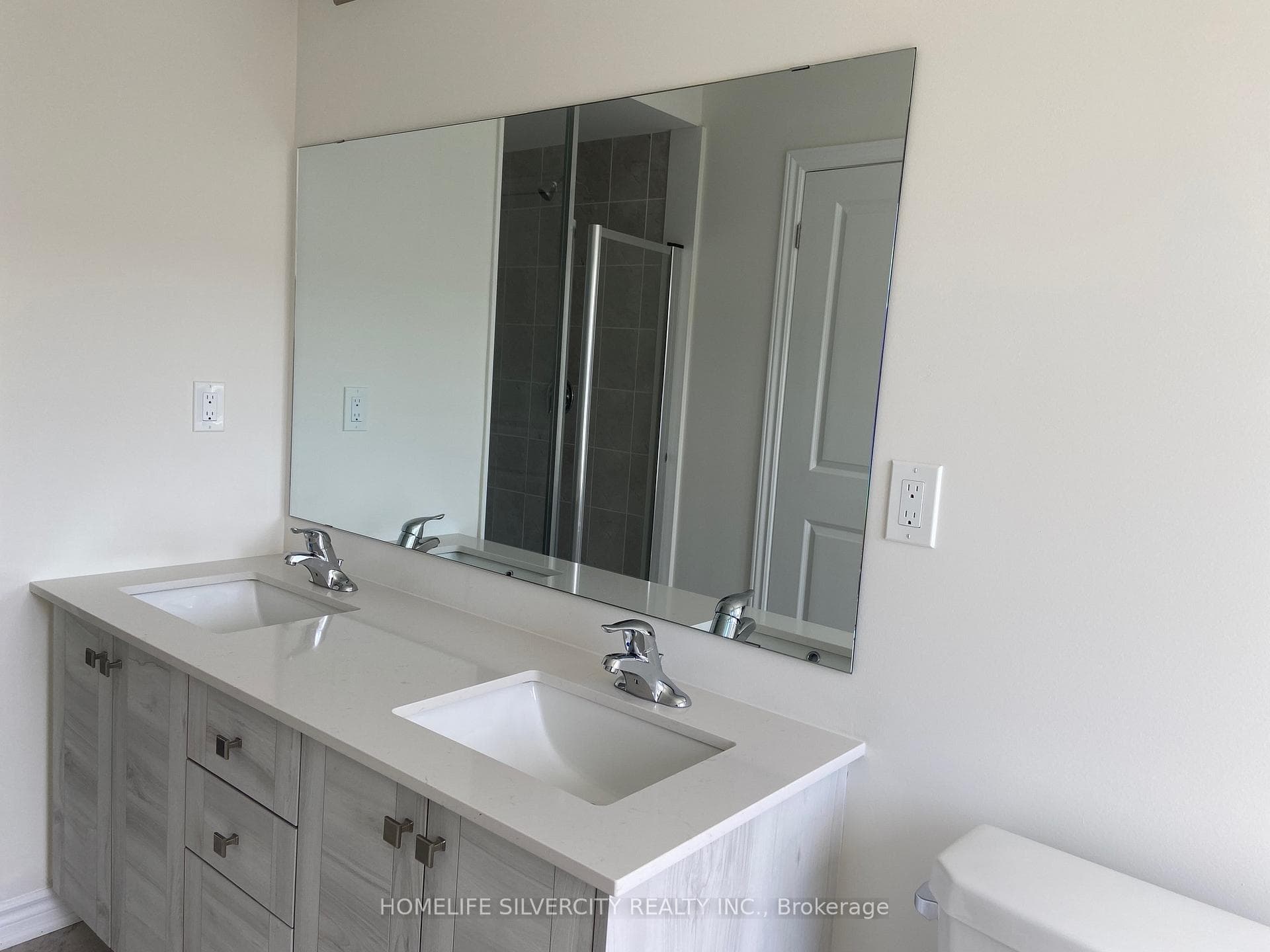12176 Mclaughlin Road Unit # Upper photo 11