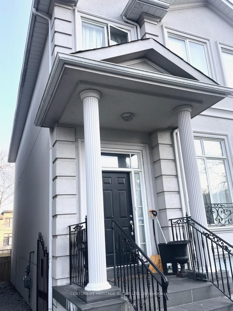 117 Elmwood Avenue photo 2