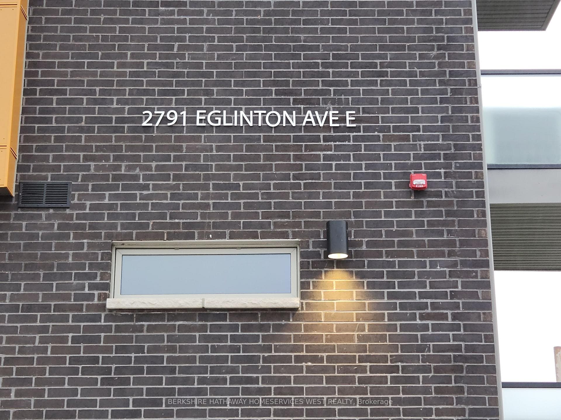 2791 Eglinton Avenue Unit 507 photo 2
