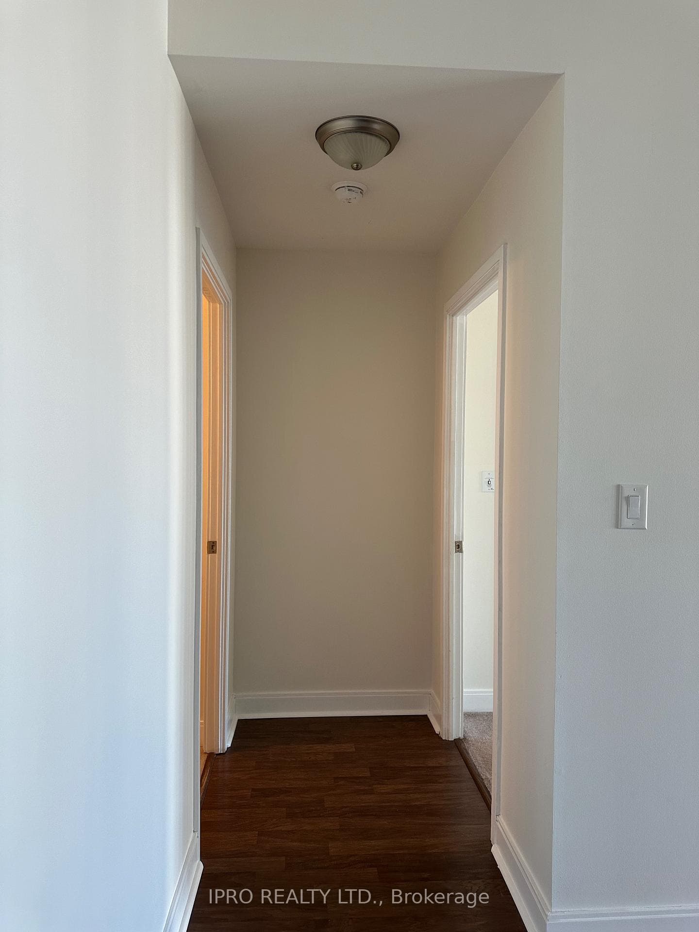 60 Absolute Avenue Unit 1508 photo 16