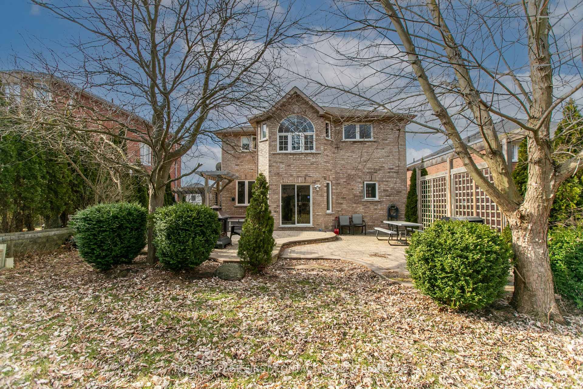14 Pinecliff Crescent photo 27