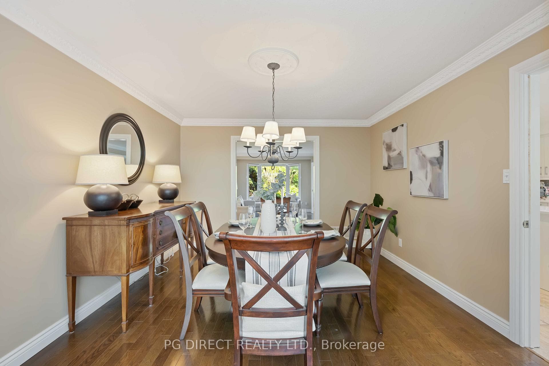 80 Henderson Drive photo 5