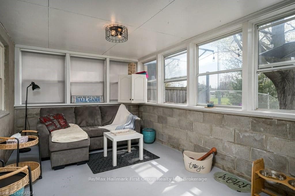 60 JOHN STREET Street photo 28