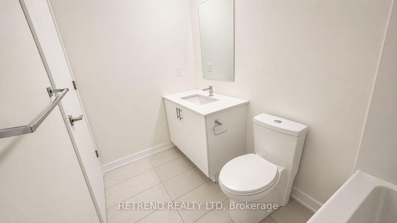 15 Ellerslie Avenue Unit 2703 photo 5