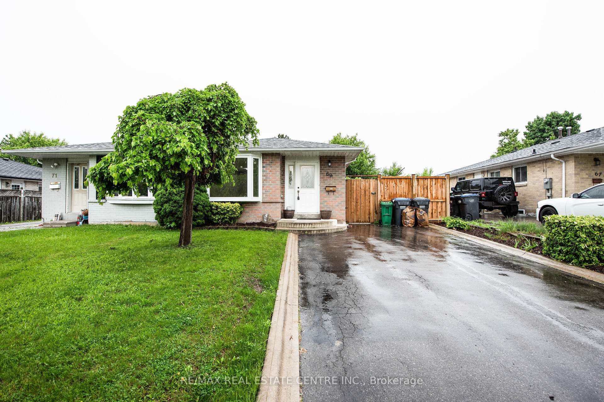 69 Jefferson Road photo 1