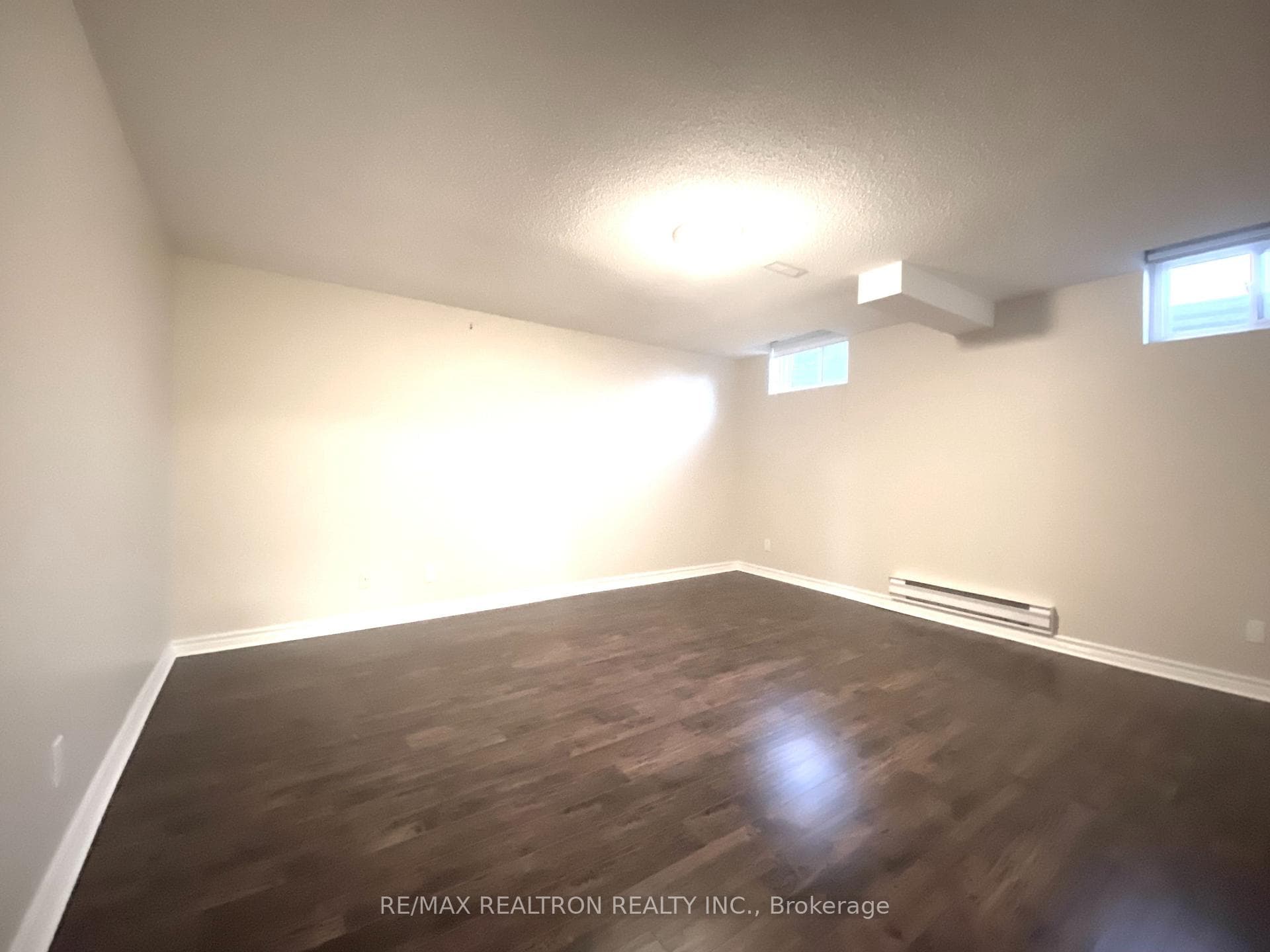 62 Brookshill Crescent Unit Bsmt photo 3