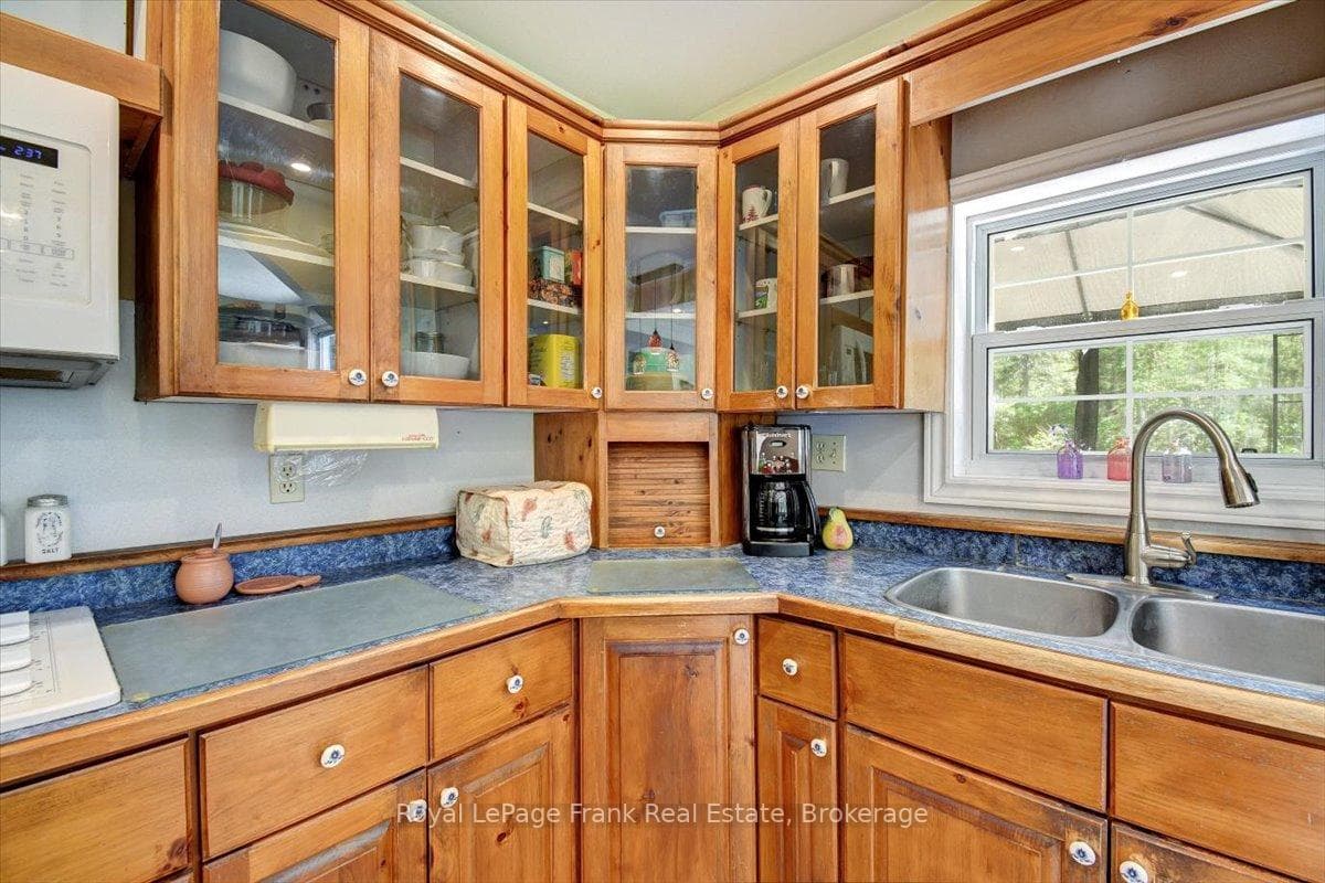 2523 Old Hastings Road photo 13