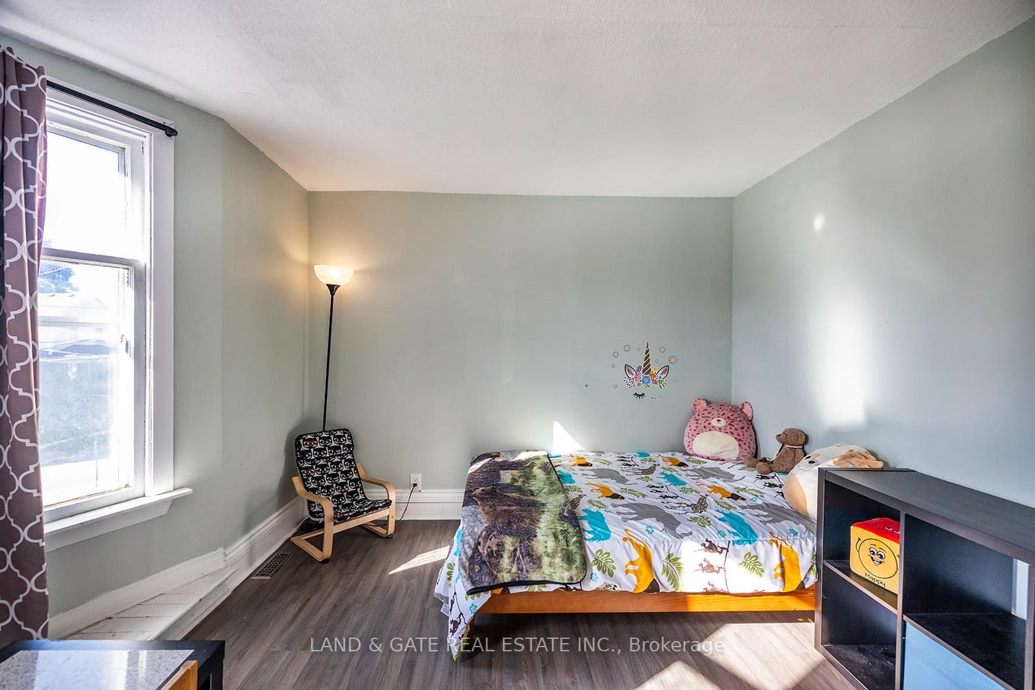 269 Jarvis Street photo 17