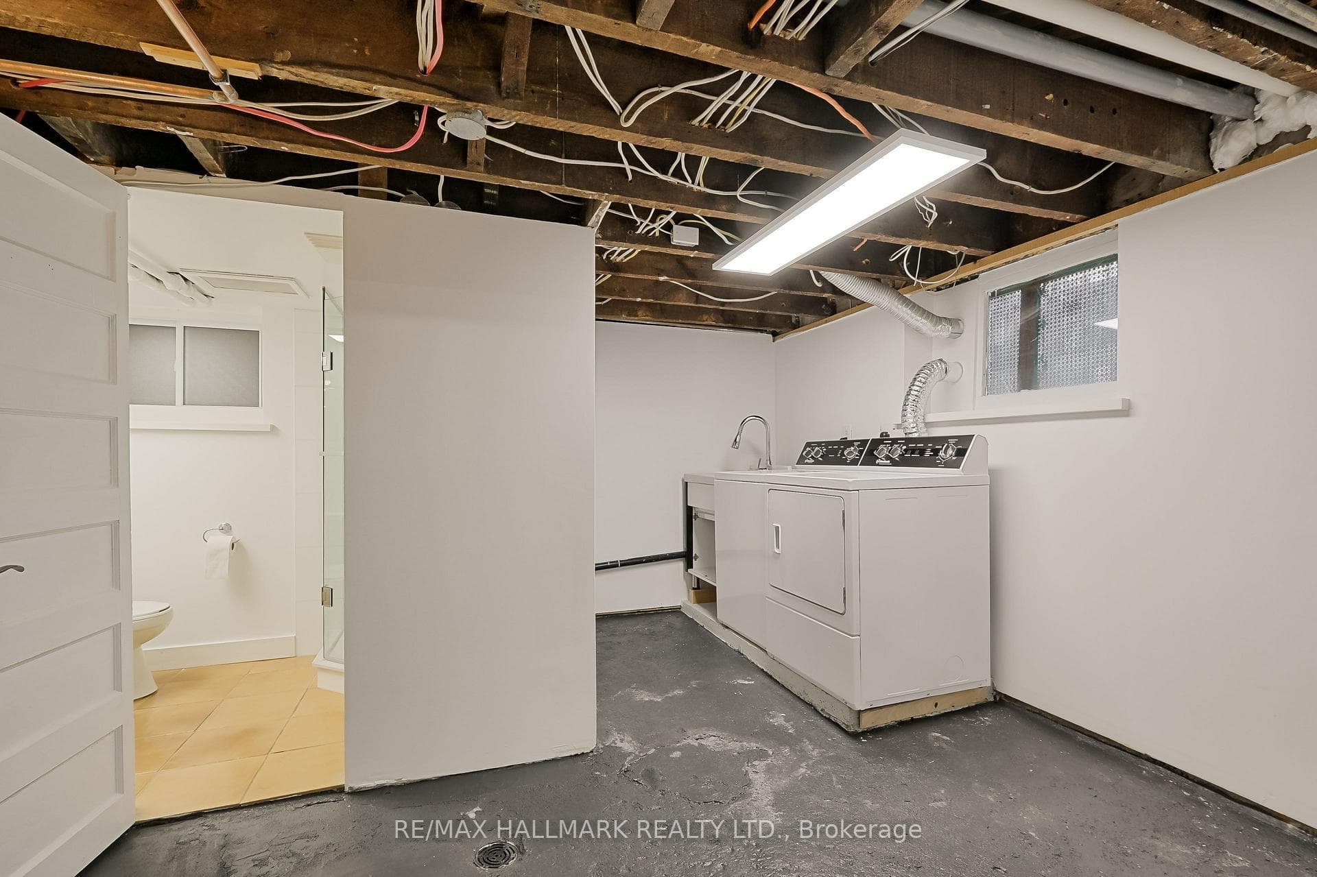 333 Sackville Street photo 32