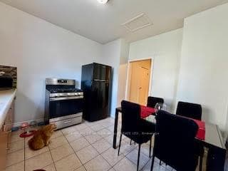 21 Minto Avenue photo 6
