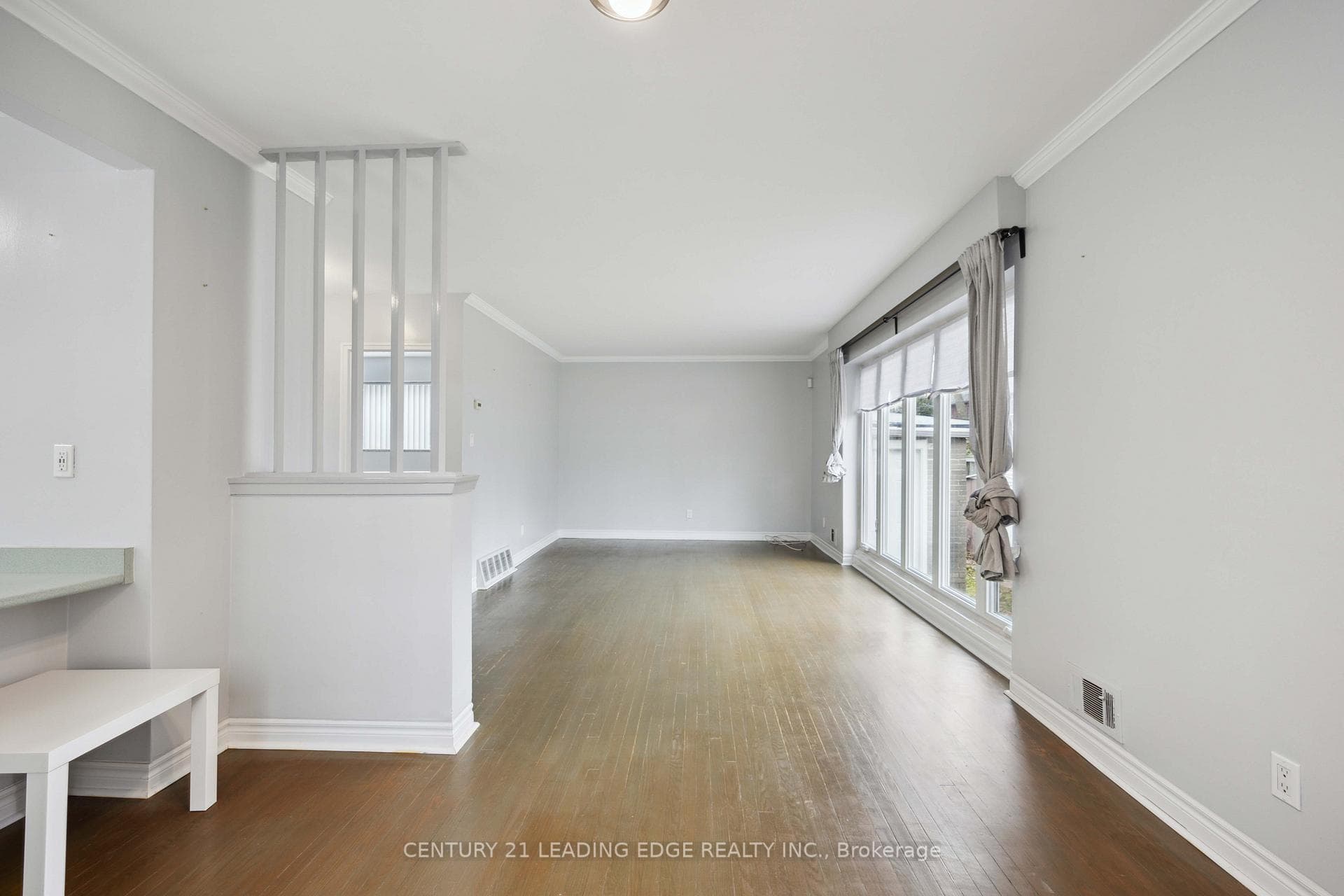 34 Tremont Crescent photo 15