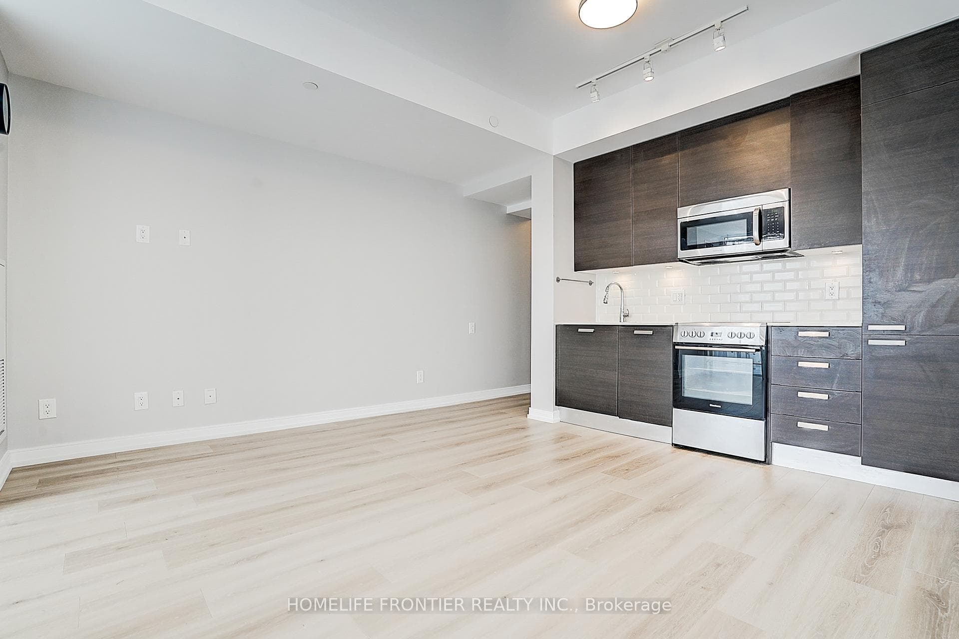 42 Charles Street Unit 2207 photo 6