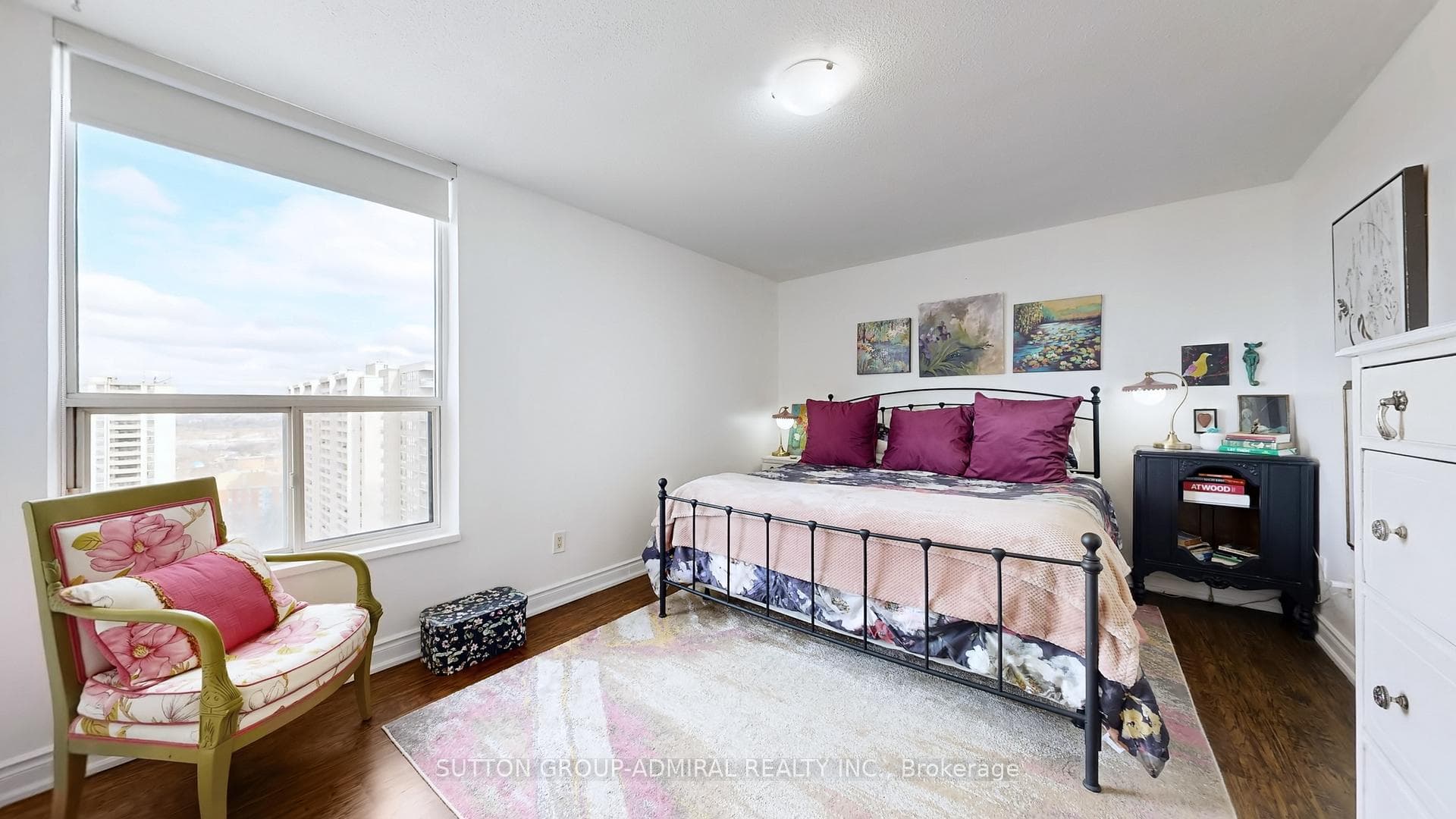 85 Emmett Avenue Unit 2402 photo 21