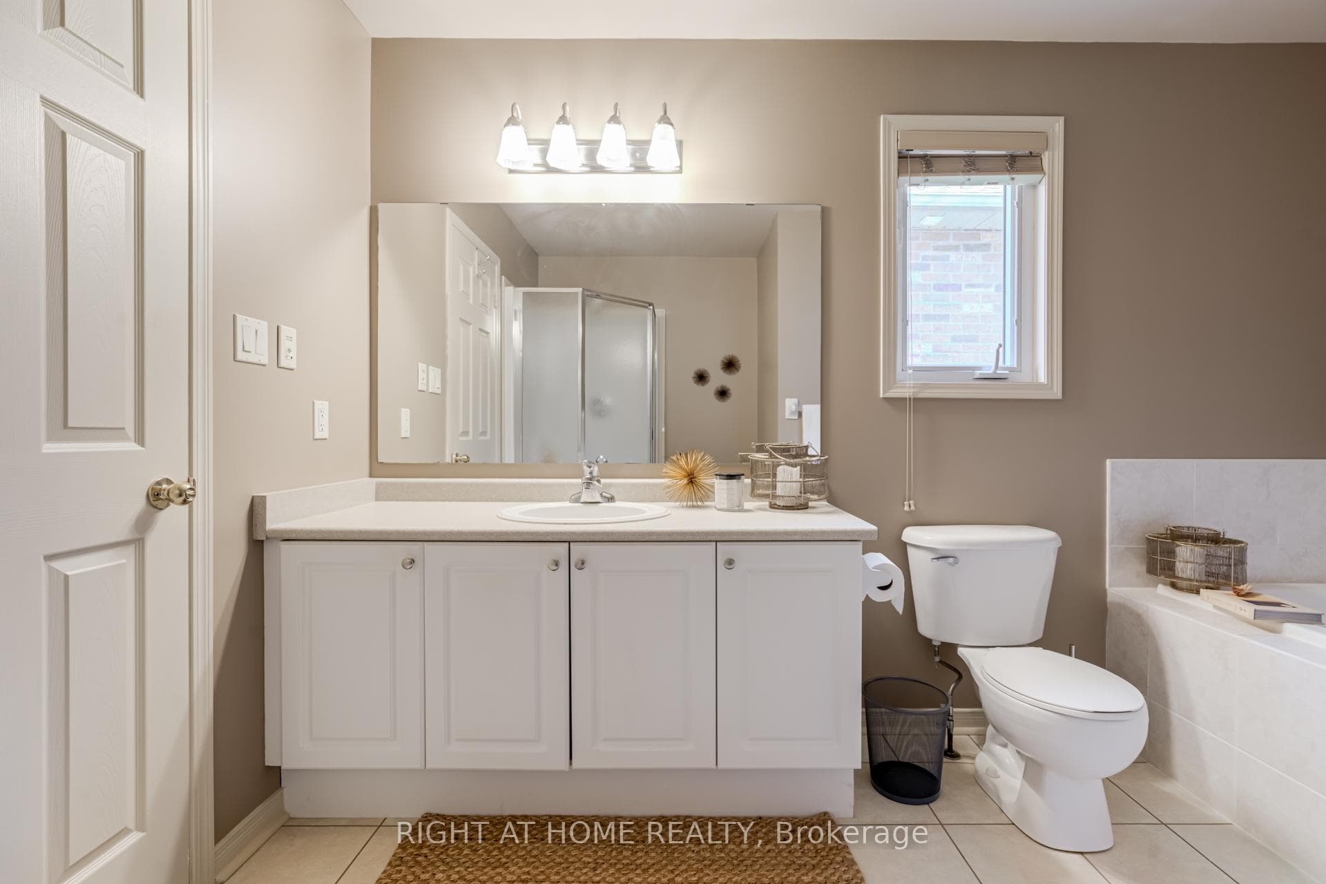 506 Flagstone Court photo 19