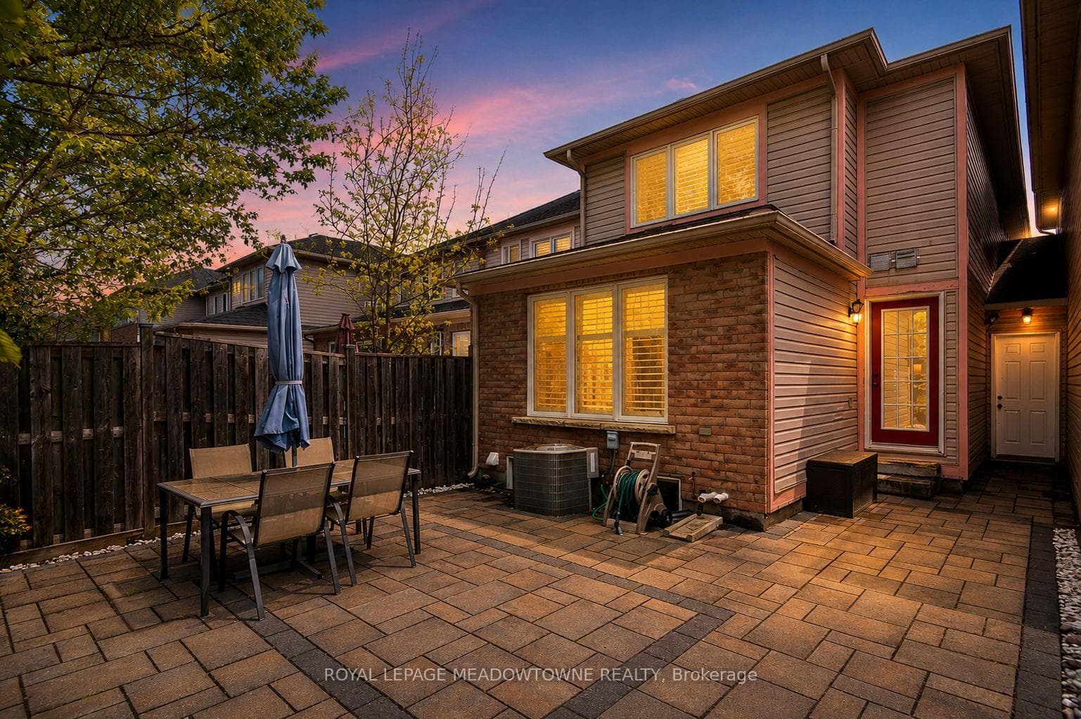 passage from garage direct to backyard