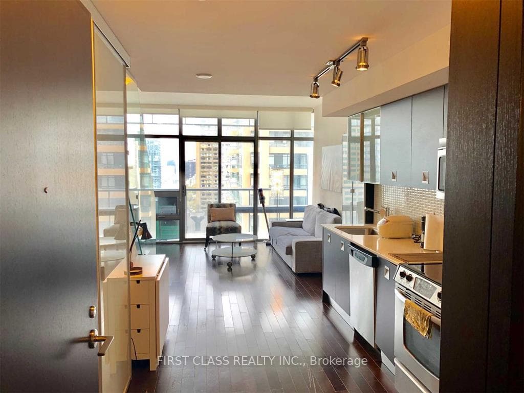 33 Charles Street Unit 2808 photo 3