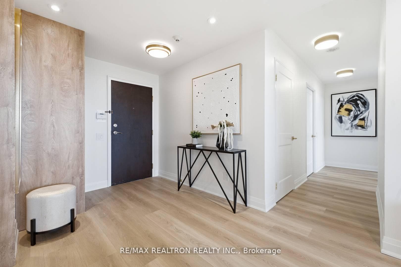 110 Promenade Circle Unit 805 photo 27