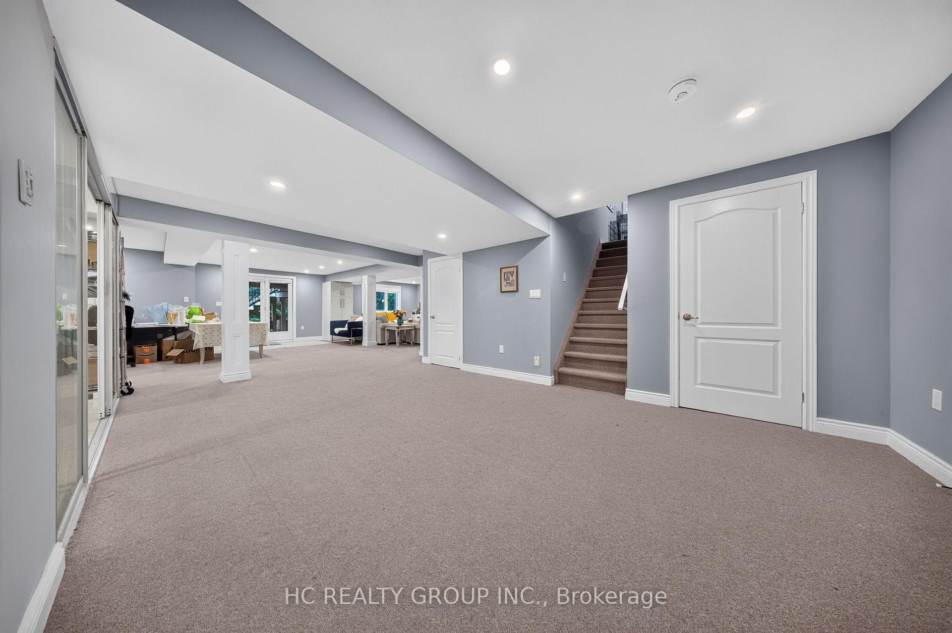 21 Wolf Trail Crescent photo 41