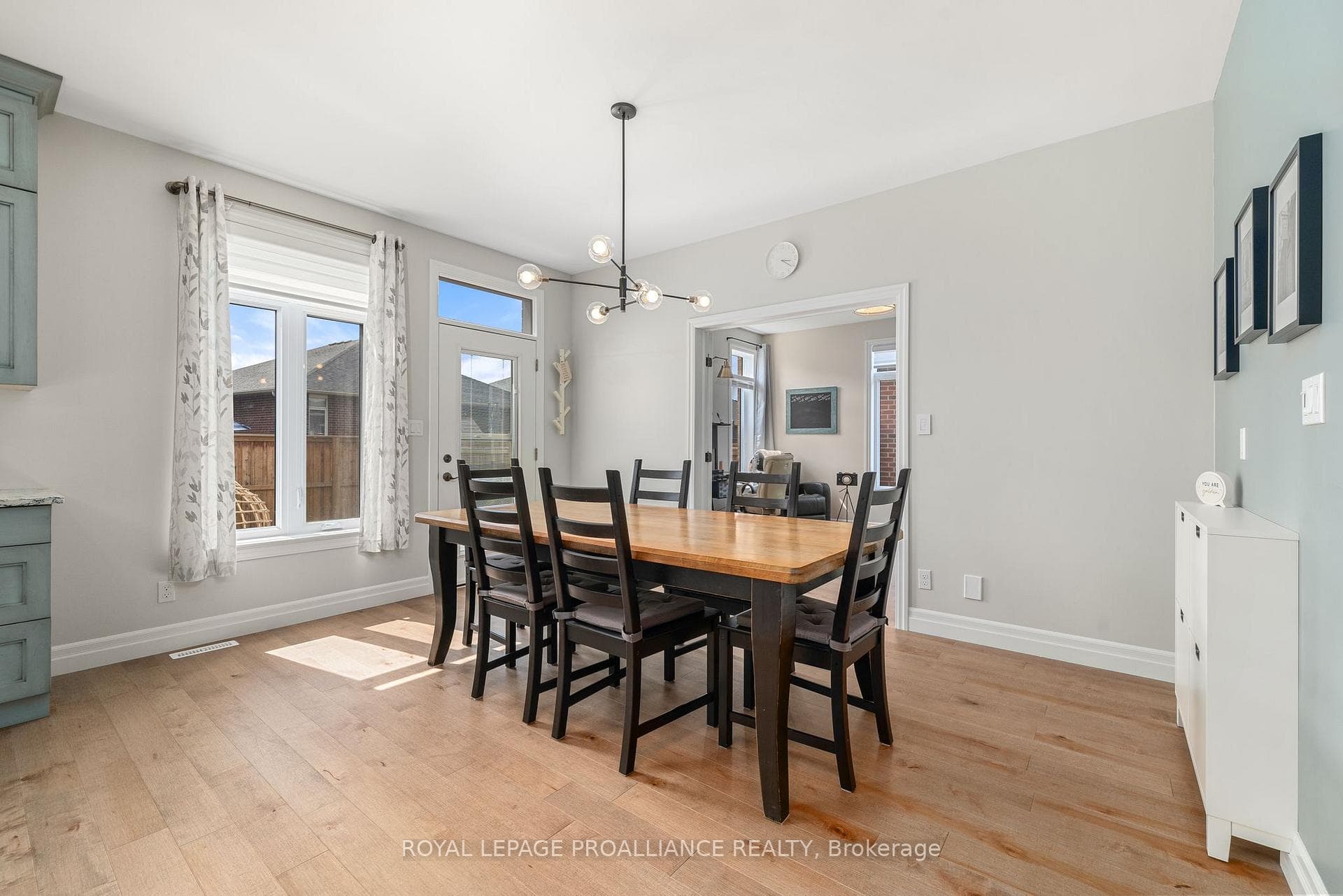 78 Essex Drive photo 14