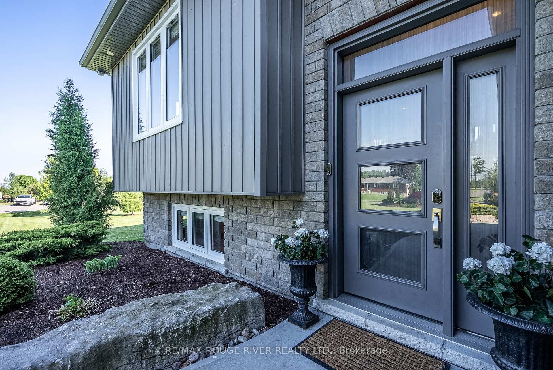 5907 Choate Road photo 3