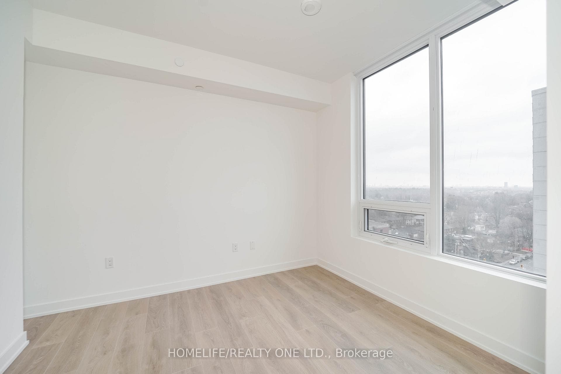 117 Broadway Avenue Unit 1111 photo 22