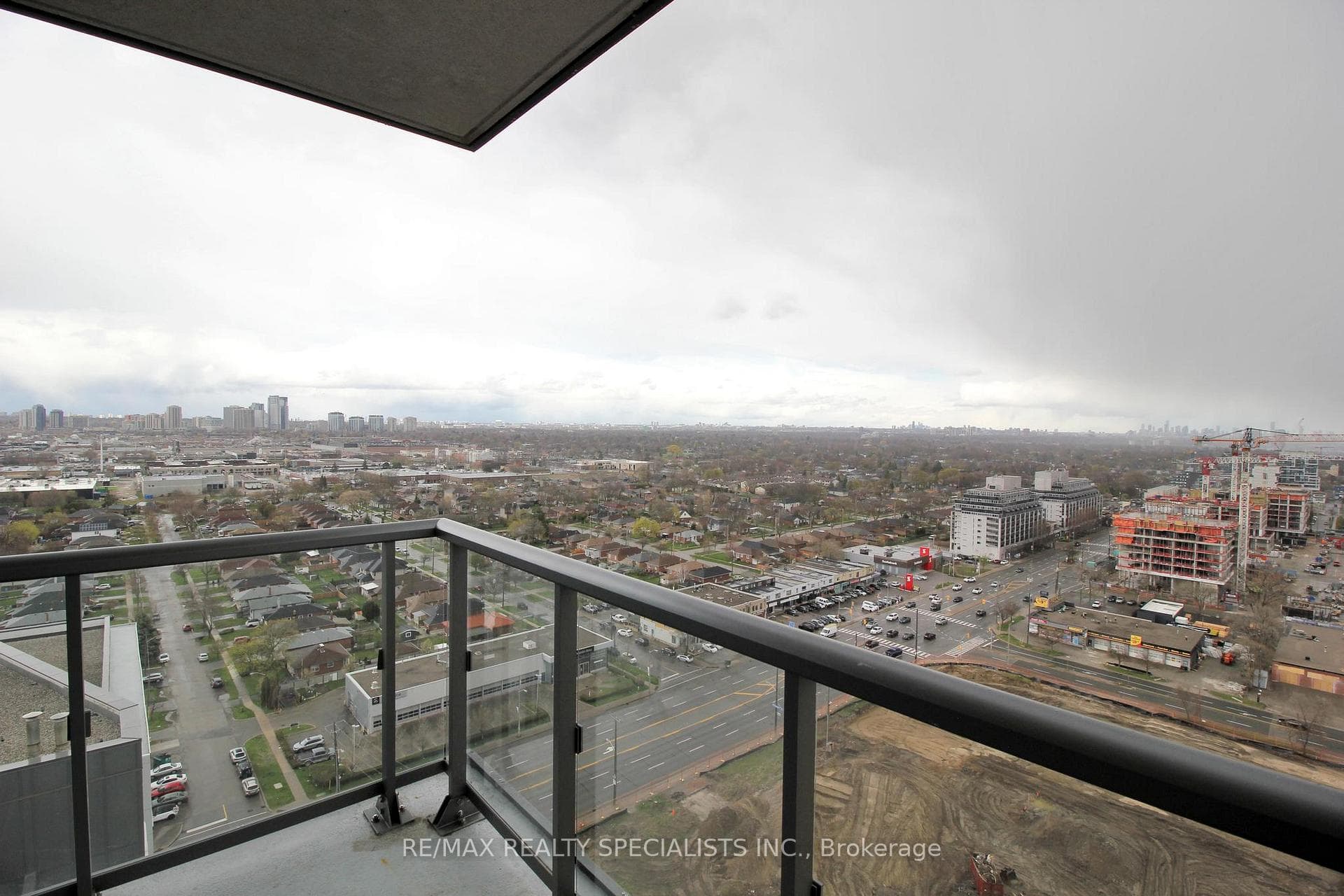17 ZORRA Street Unit 1803 photo 19