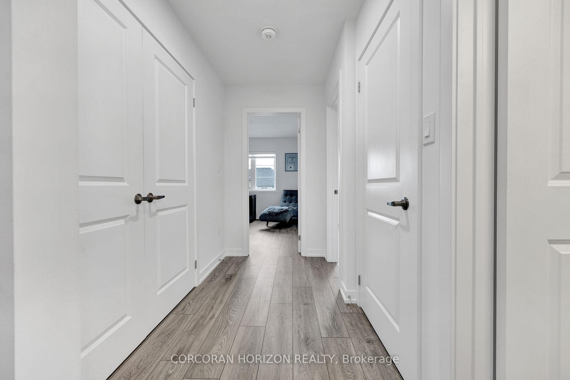 211 West Oak Trail photo 21
