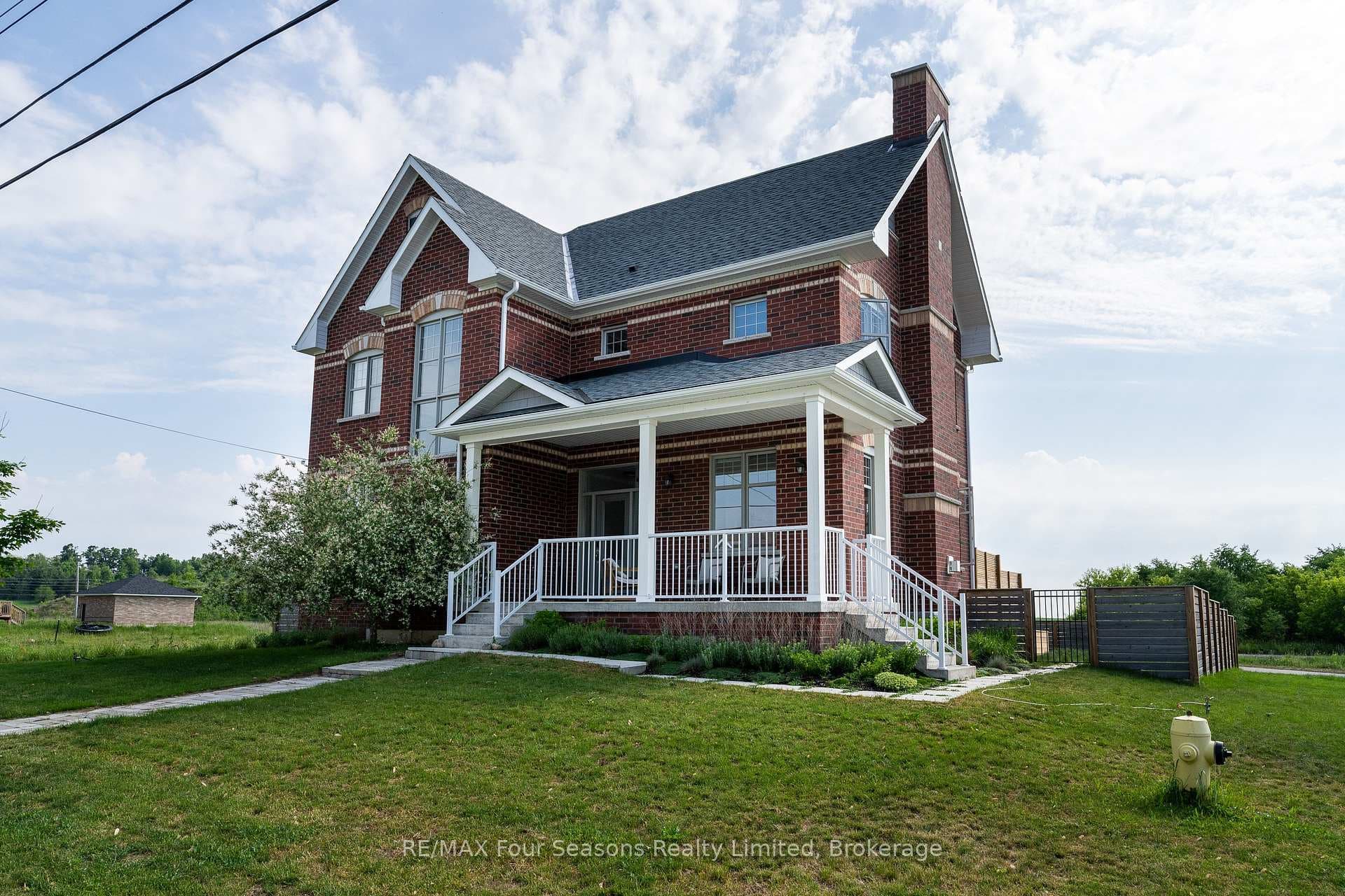 46 Francis Street photo 2
