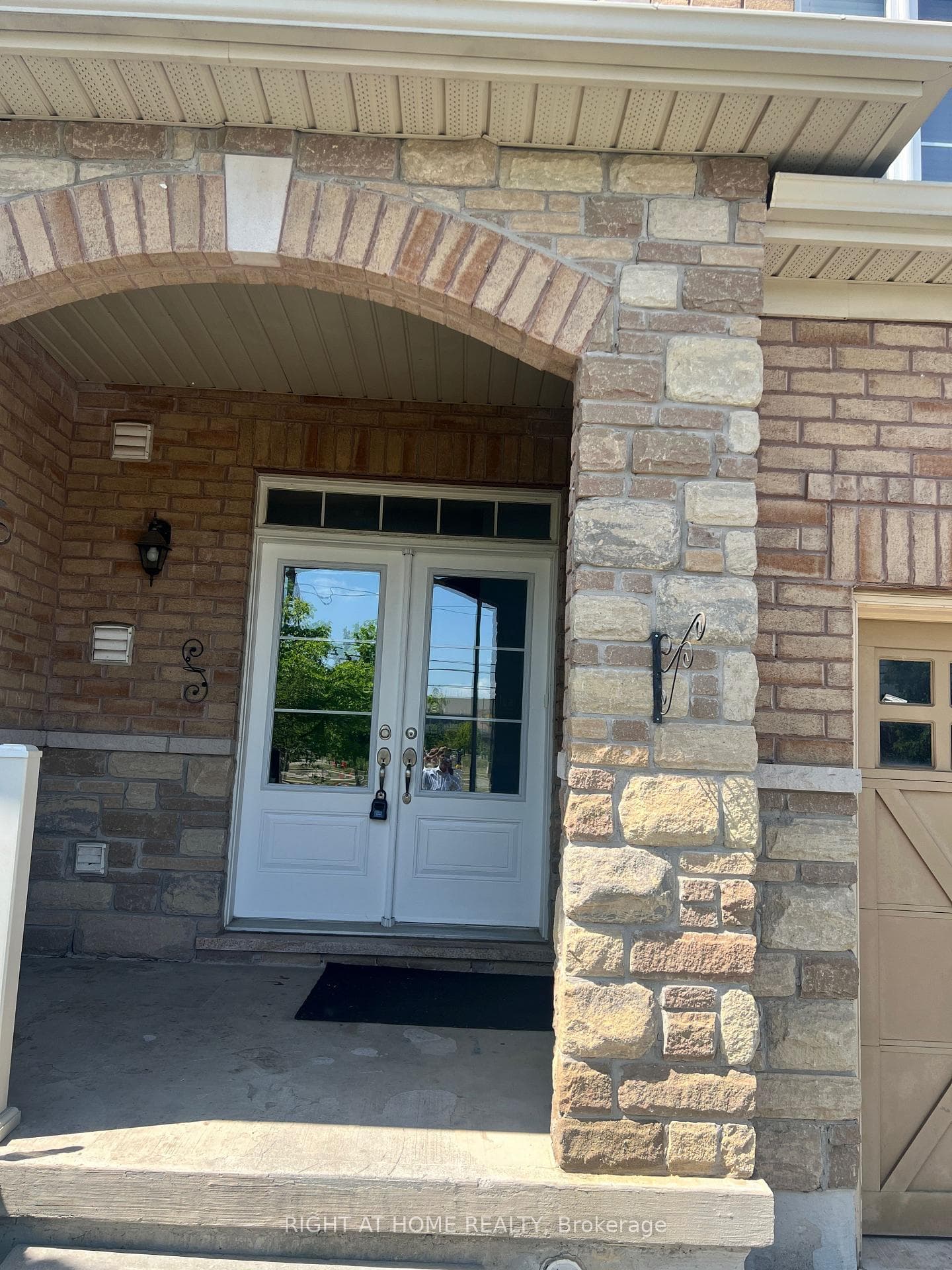 777 Megson Terrace photo 2