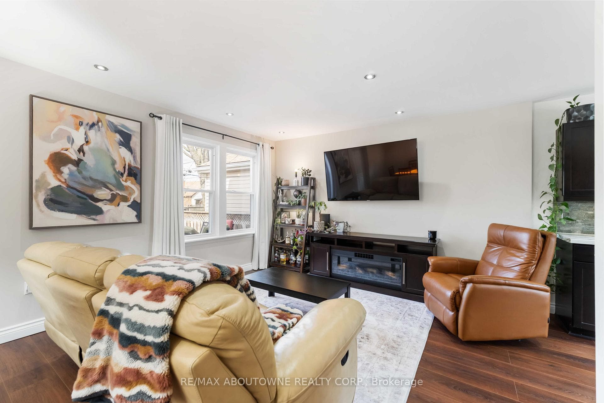 54 Weir Street photo 8