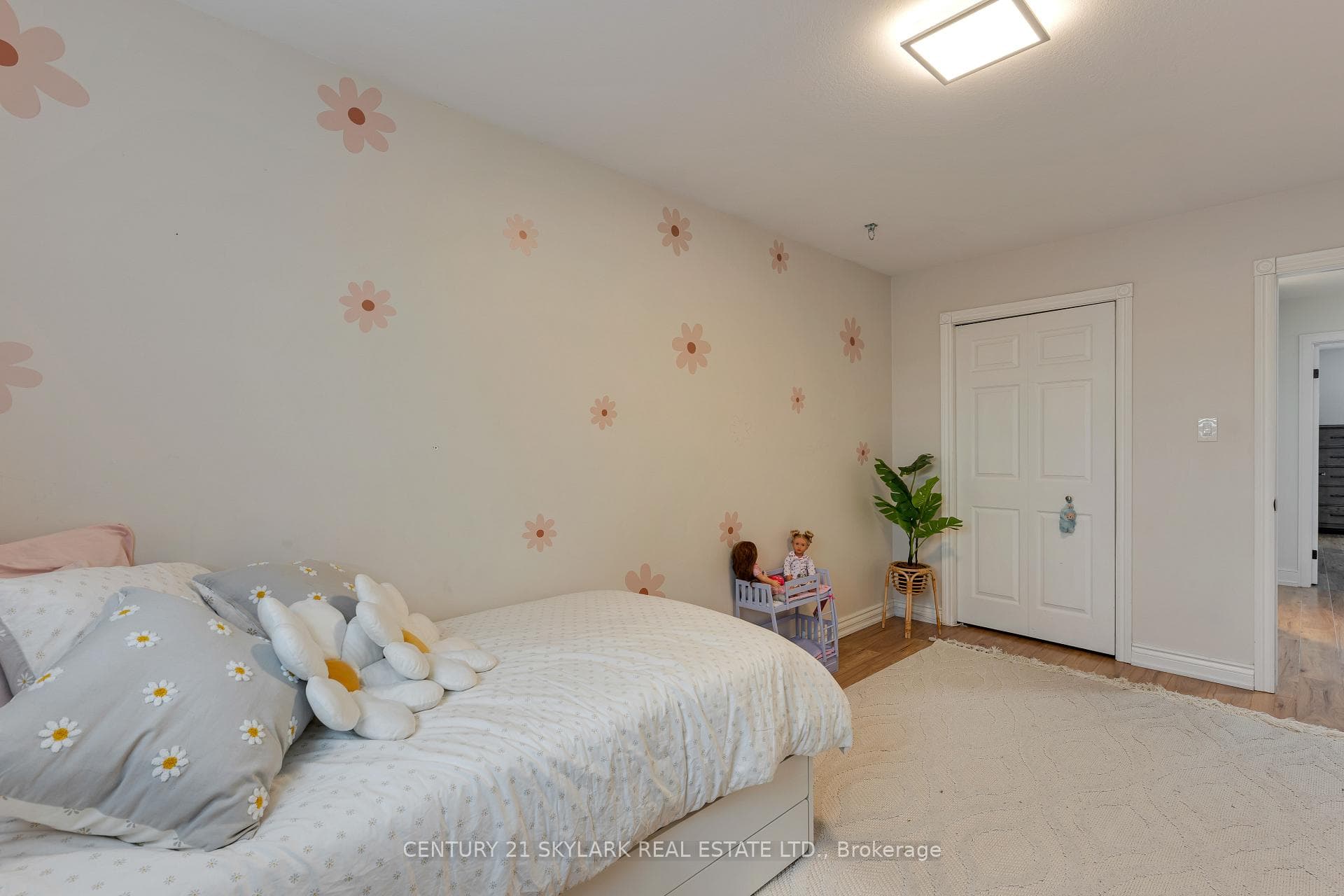 1385 Upper Wentworth Street Unit 15 photo 33