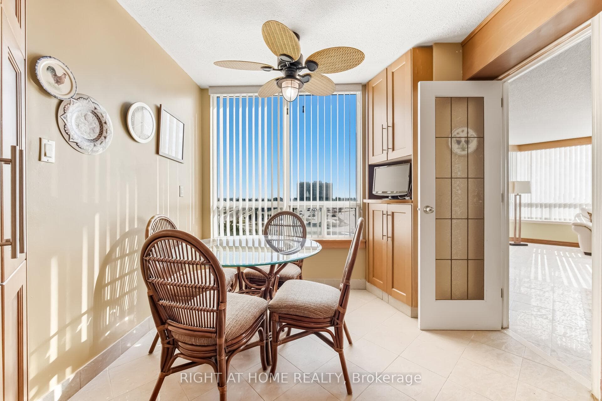 120 Promenade Circle Unit 711 photo 15
