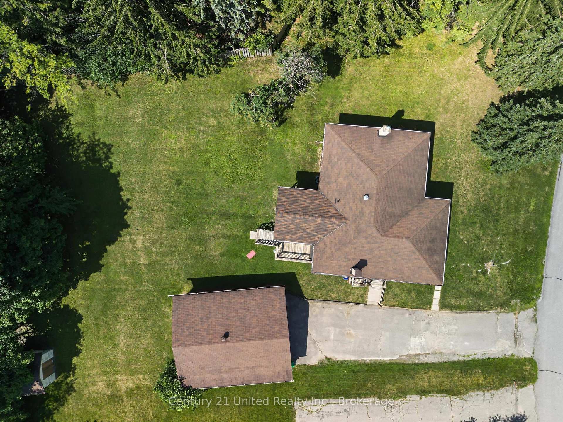 815 Stewart Drive photo 30