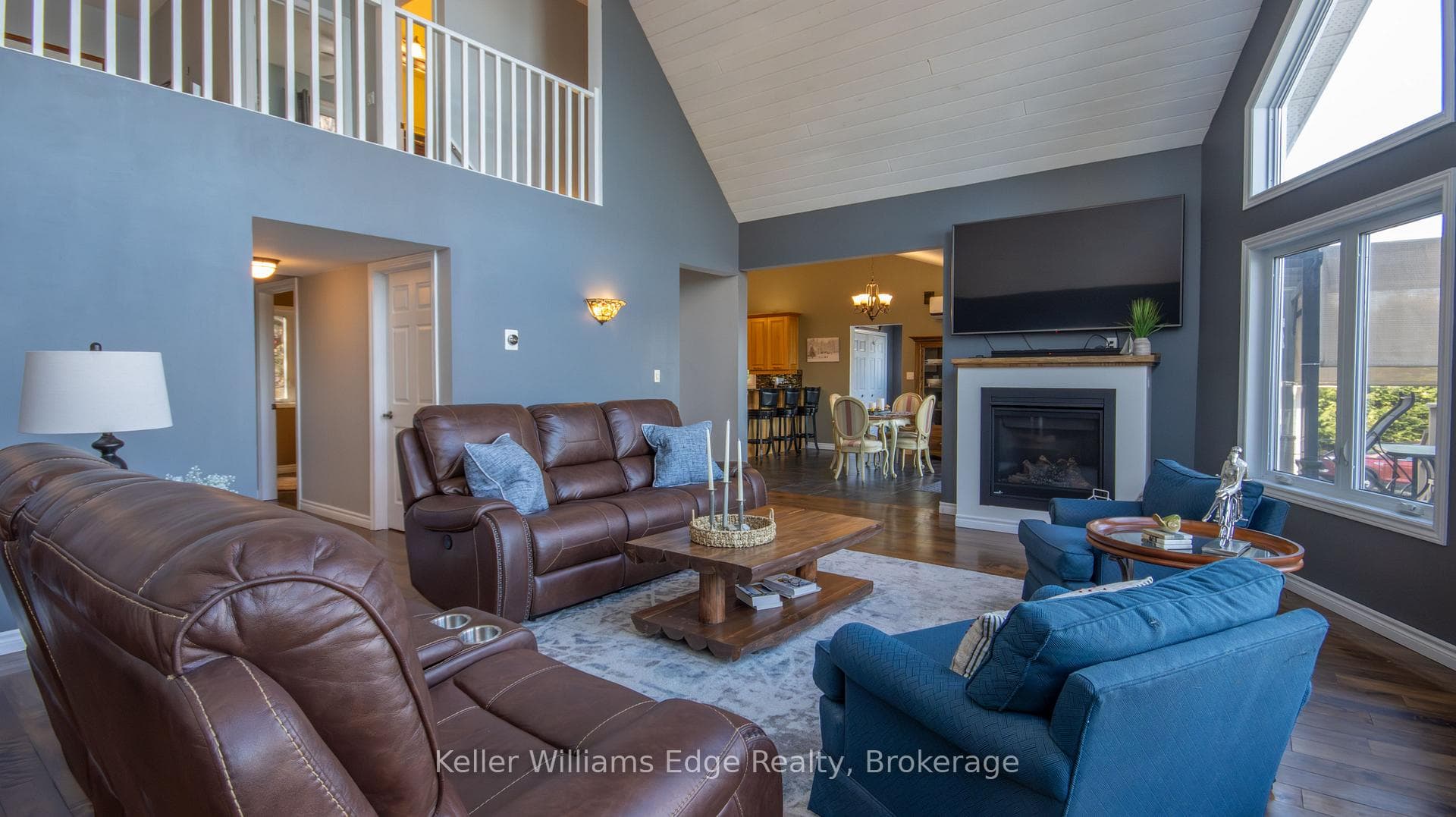 43 LAKESHORE Drive photo 19