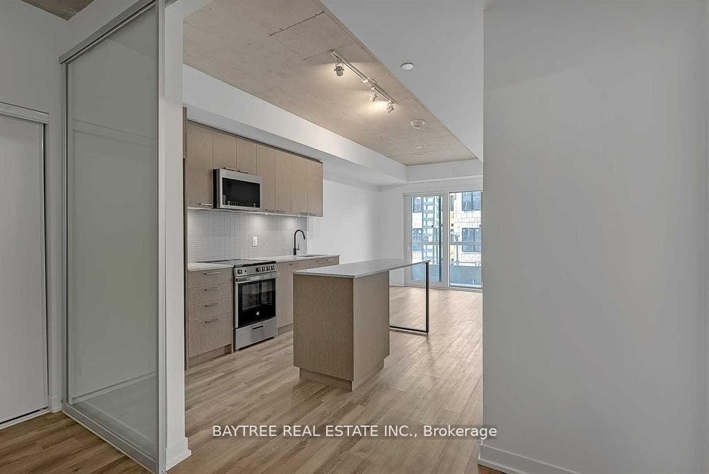 1808 St Clair Avenue Unit 201 photo 1