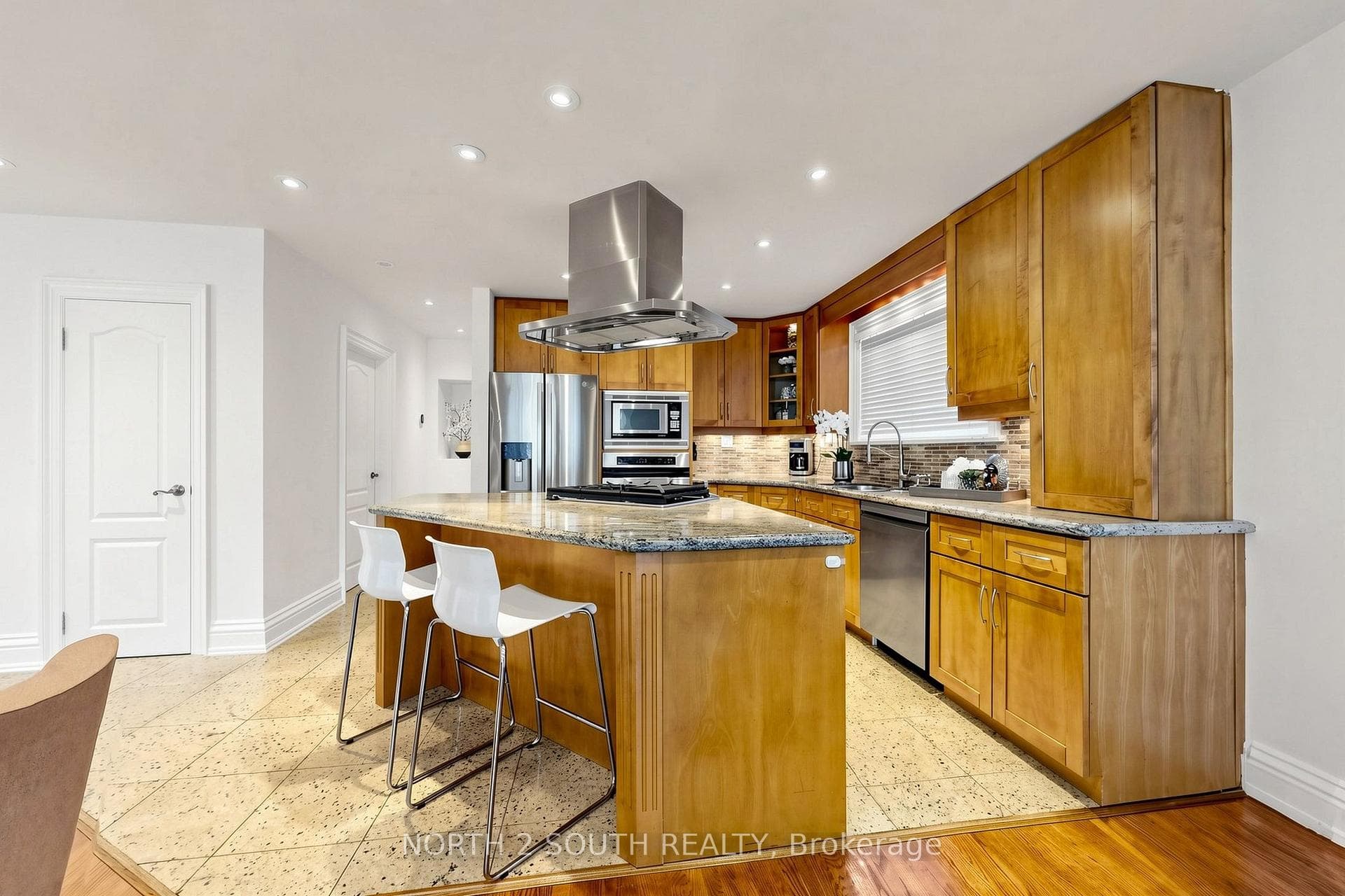 263 Thistle Down Boulevard photo 10