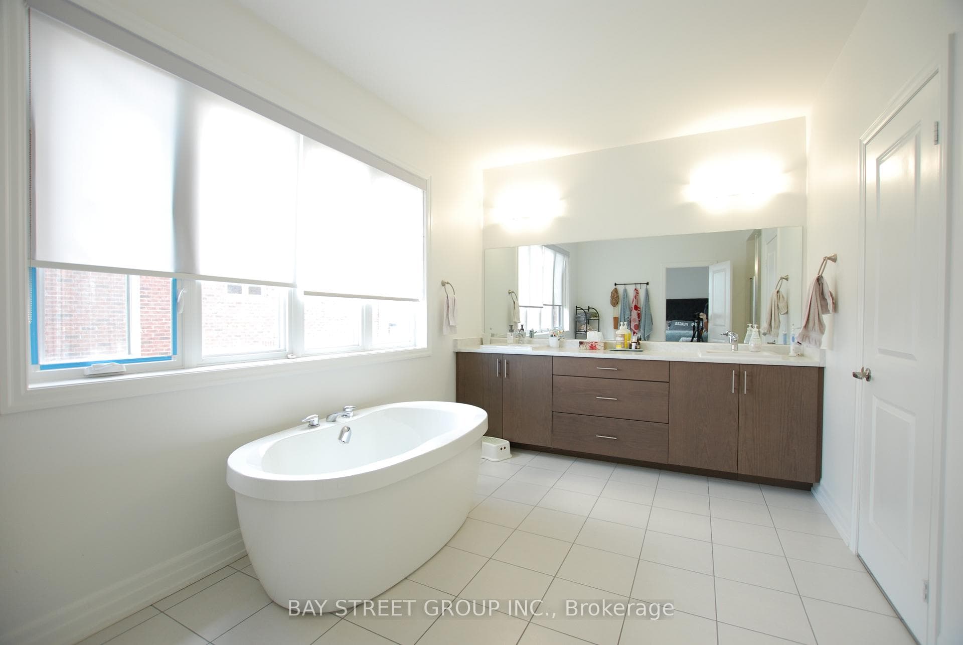 45 Frank Kelly Drive photo 27