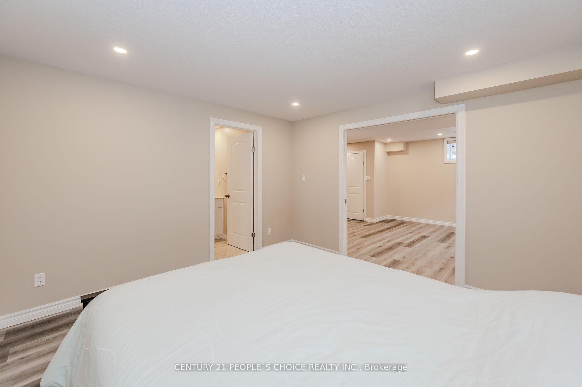414 Wild Calla Street photo 32