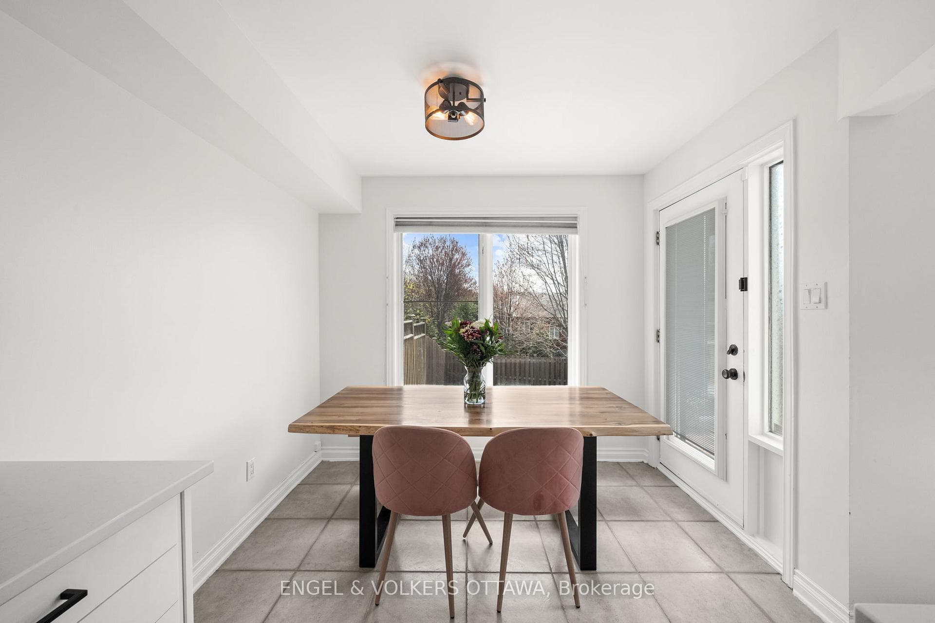 5 Kimberwick Crescent photo 8