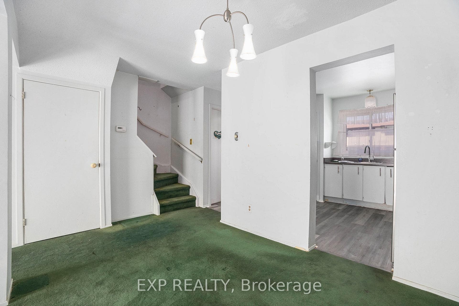 54 Foxfield Drive Unit E photo 10