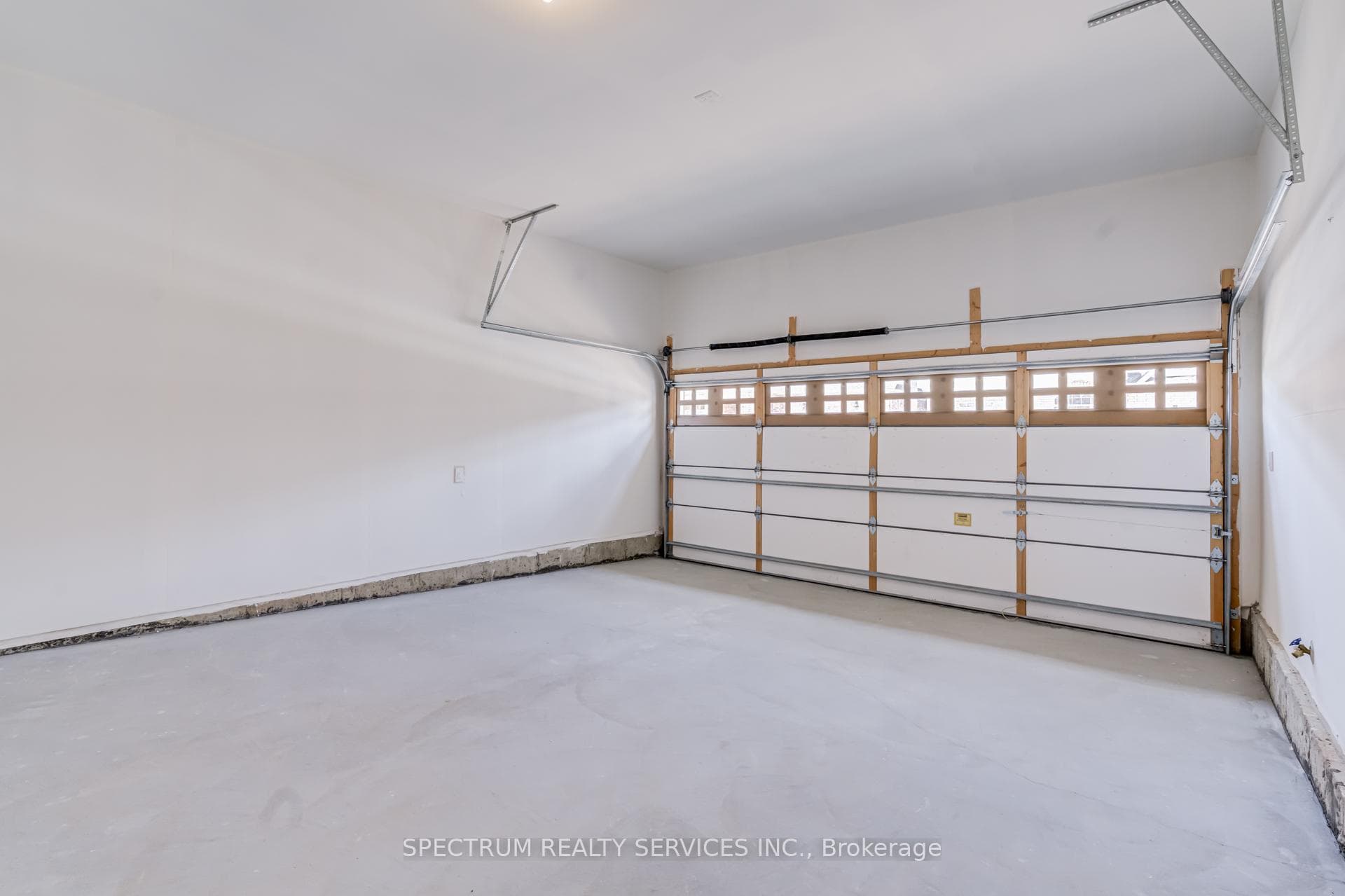 8 Abelia Street photo 14