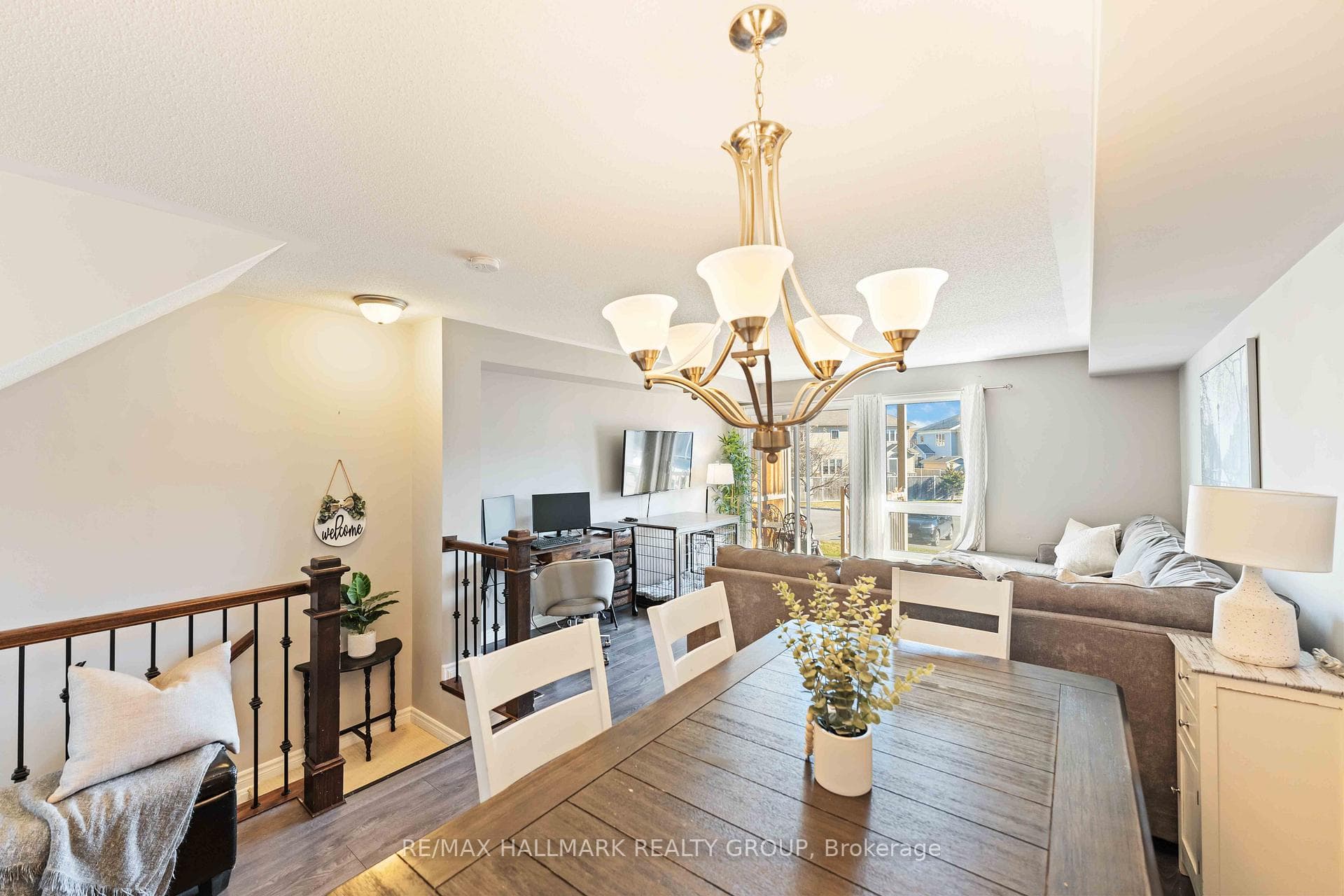 792 Lakeridge Drive photo 8
