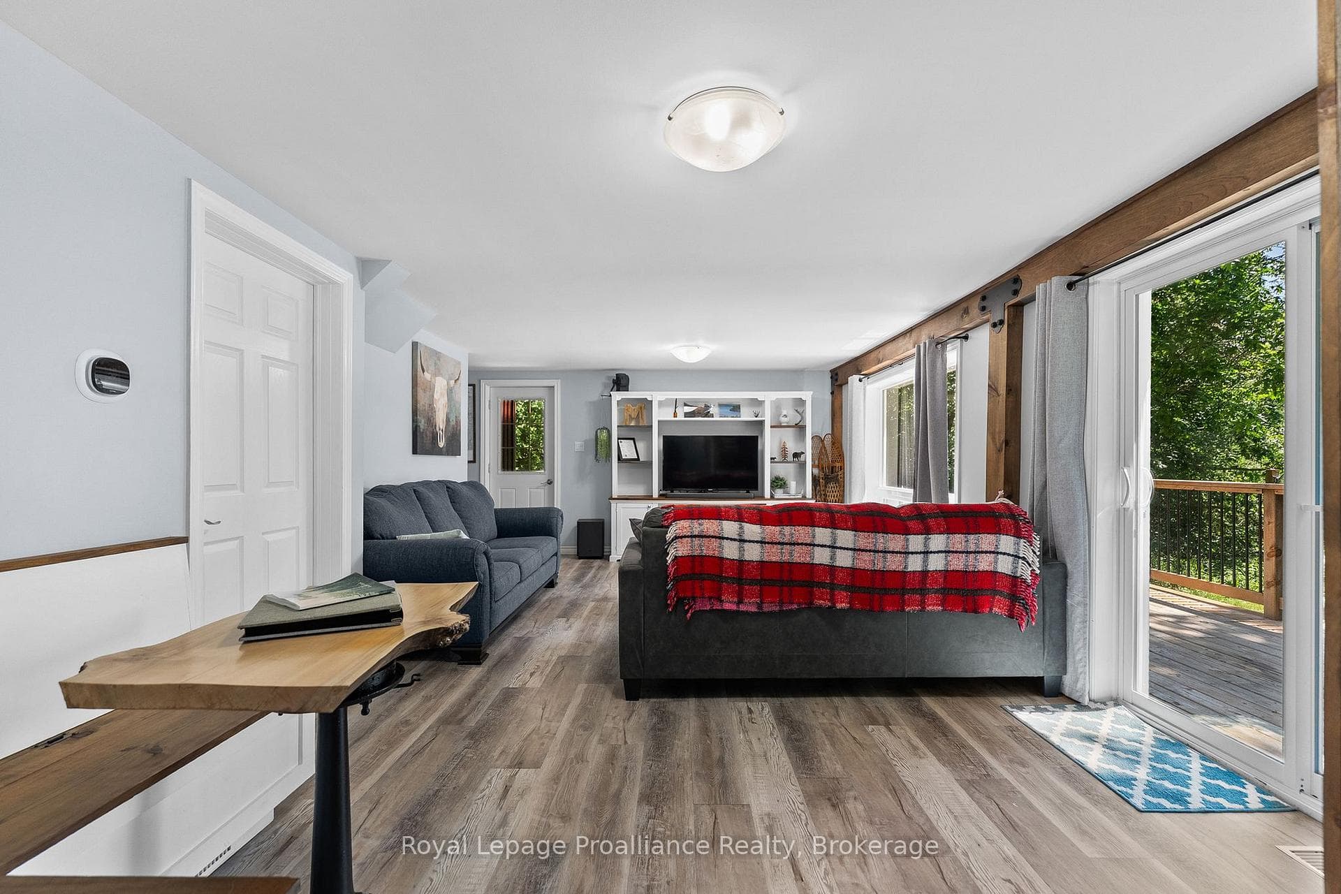 3432 Siberia Road photo 13